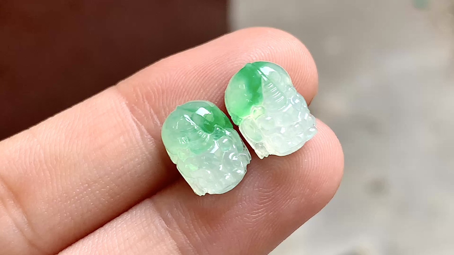 ️ 金丝绿貔貅一对