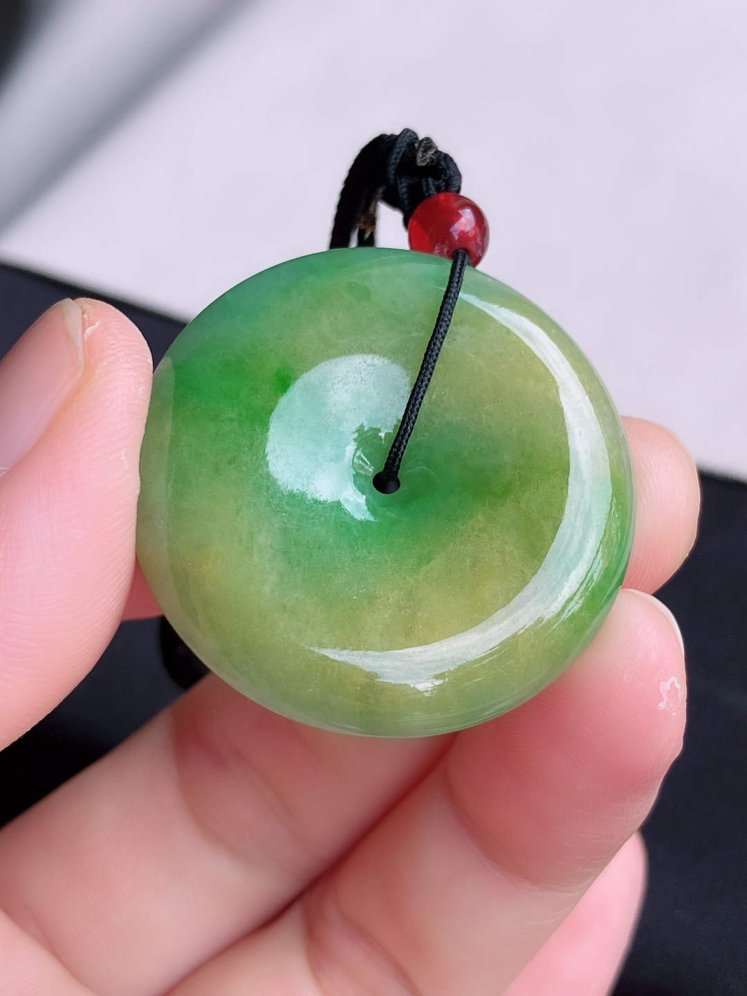 ️，双彩平安扣，细腻精致，尺寸34/6/自然光实拍