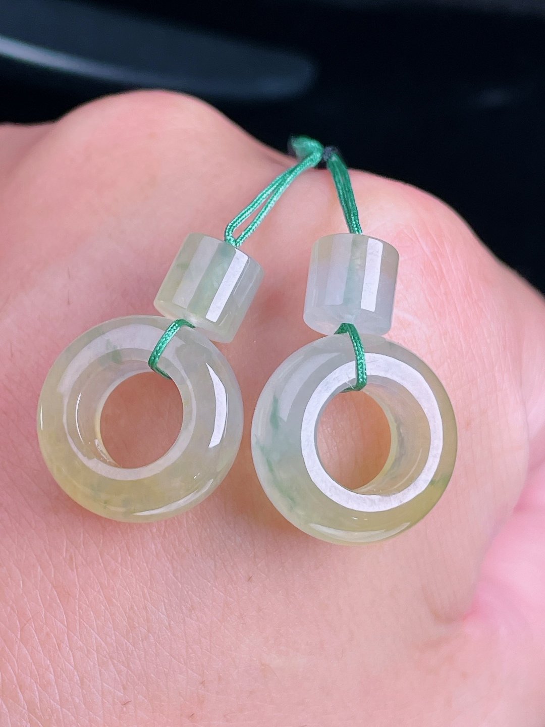 冰黄耳坠，老种起光，细底通透，尺寸：裸石15.7/6.3mm1005