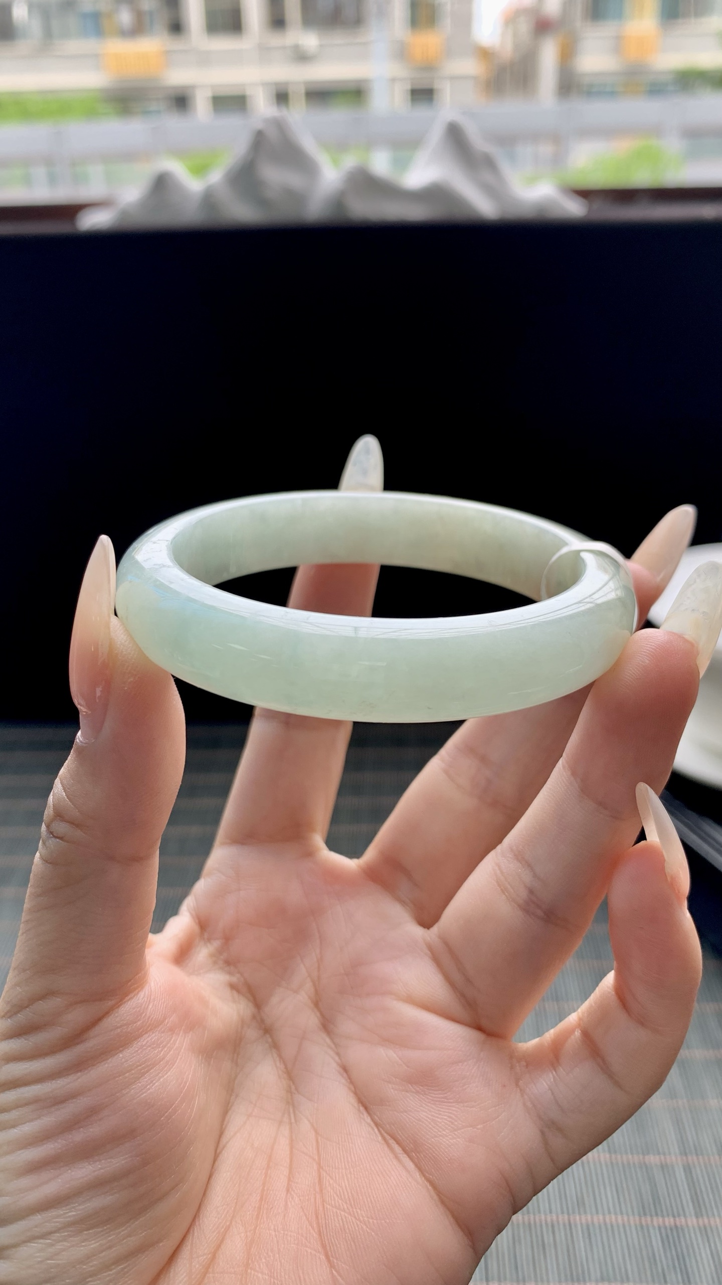 晴绿正圈手镯成品 HY-7635 尺寸：56-12-8