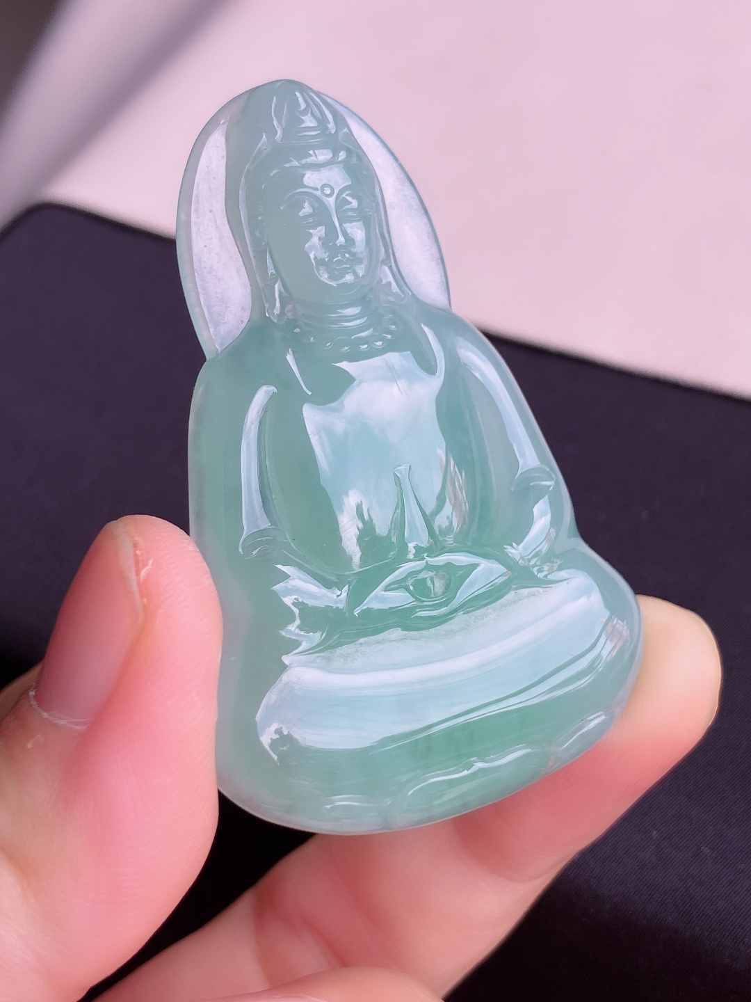 ️底色观音，细腻精致，尺寸58/38.6/6.5/自然光实拍