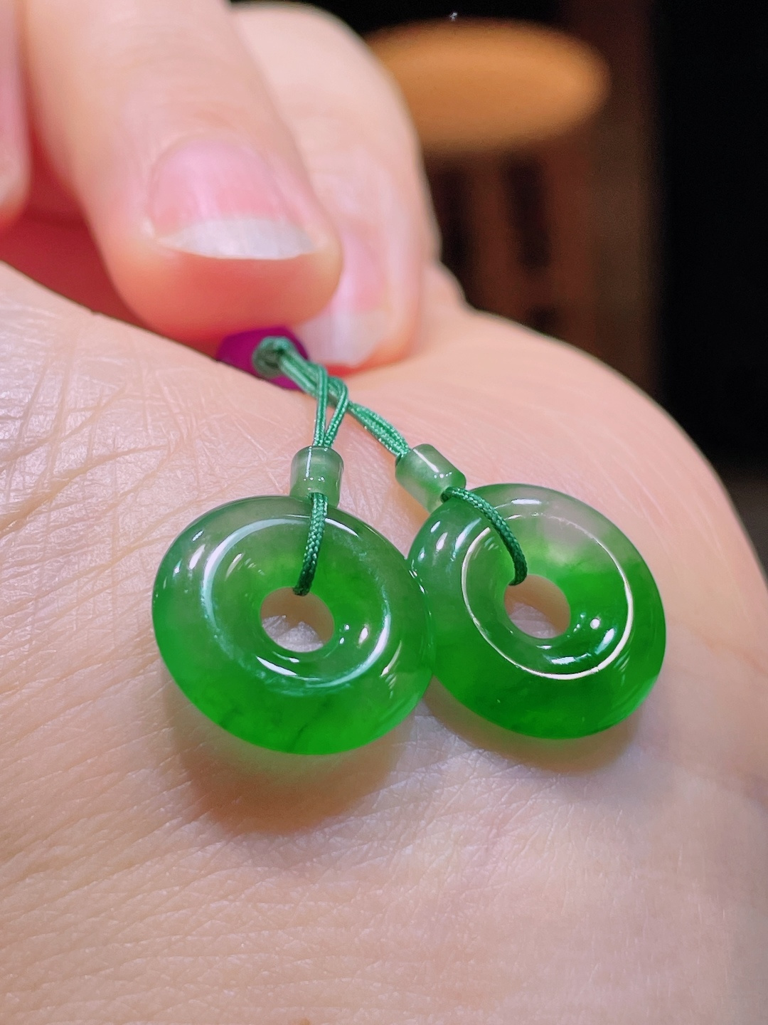 冰绿耳坠，老种起光，细底通透，尺寸：15/3mm0930