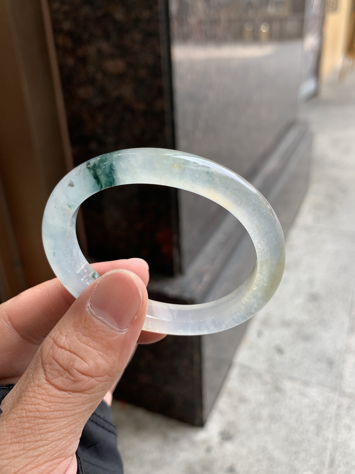 贵妃 51.2-42.5-8.8-7.6 1005-N1094 正圈48-49可戴 打灯有点细纹
