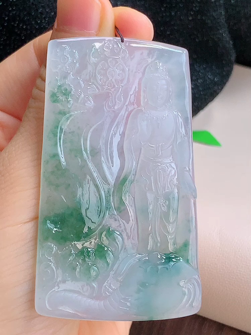 ️ 站观音，无裂，尺寸67.8-38.8-6.2mm，包A附证书