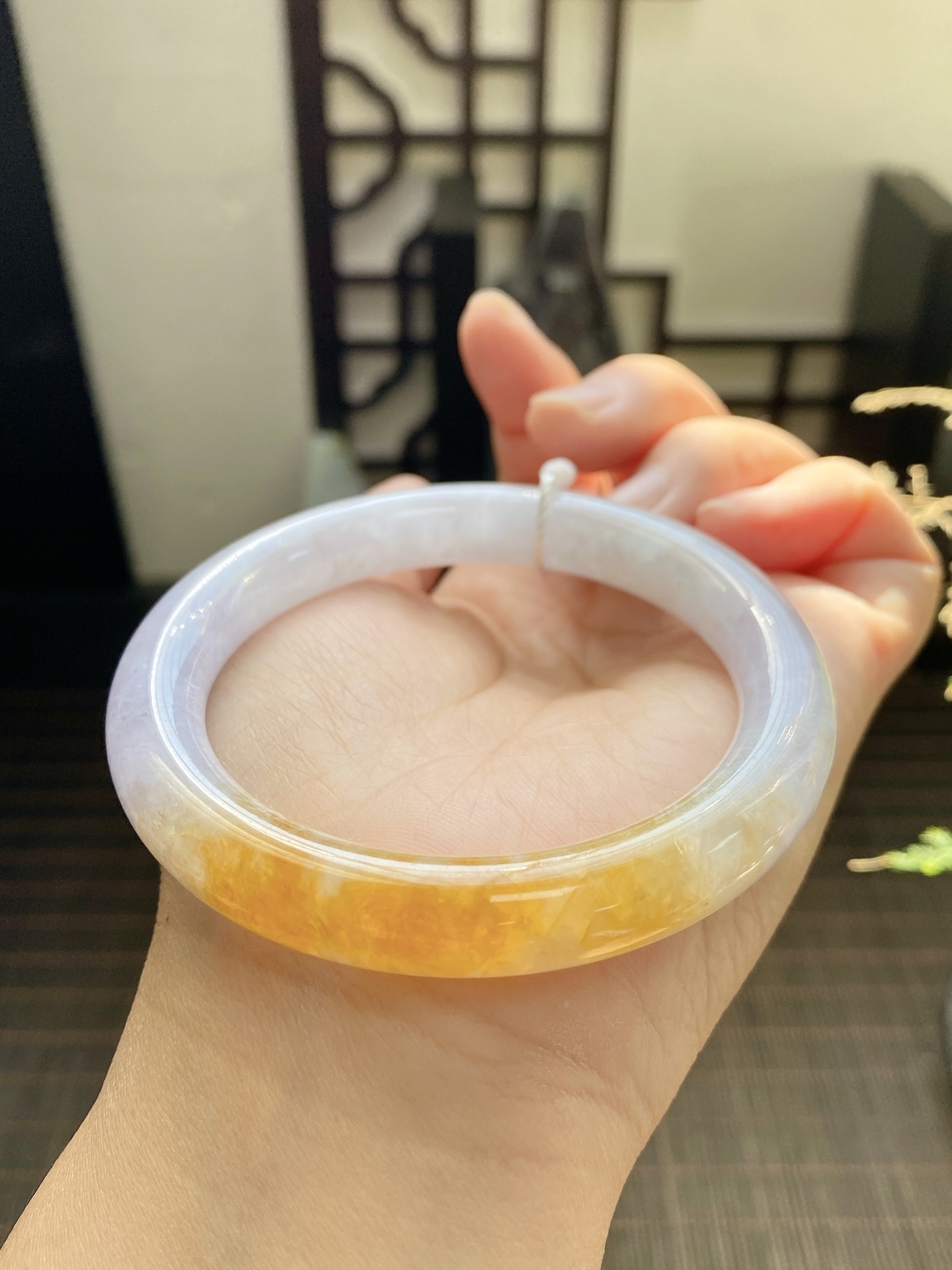 鸡油黄手镯 尺寸56-10-10 编号JF1016-3