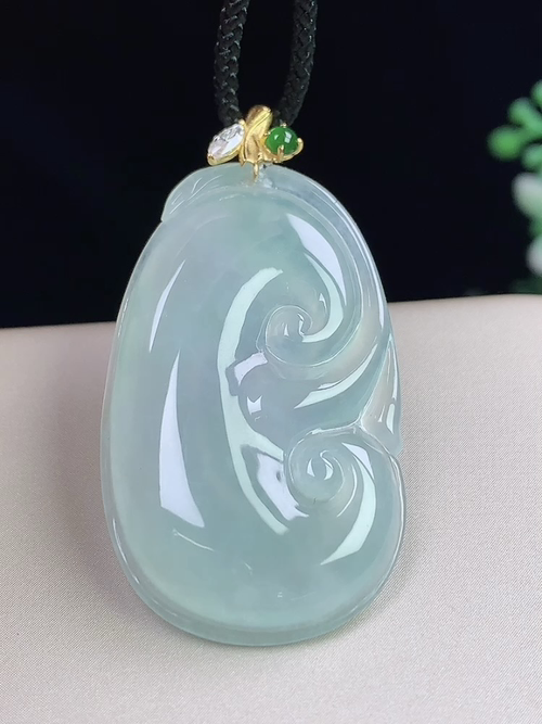 18k金镶冰种如意，无裂，尺寸36-21.8-4.4mm，S06mdy
