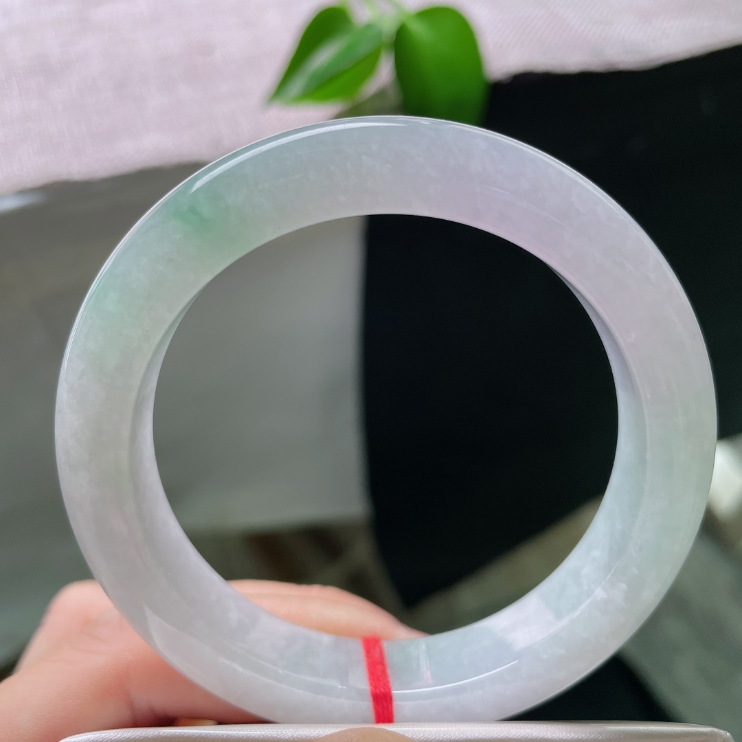 56.7/11.9/9.5淡春彩正圈，水润细腻，优雅永不过时，甜美，一点皮纹，ss59529a