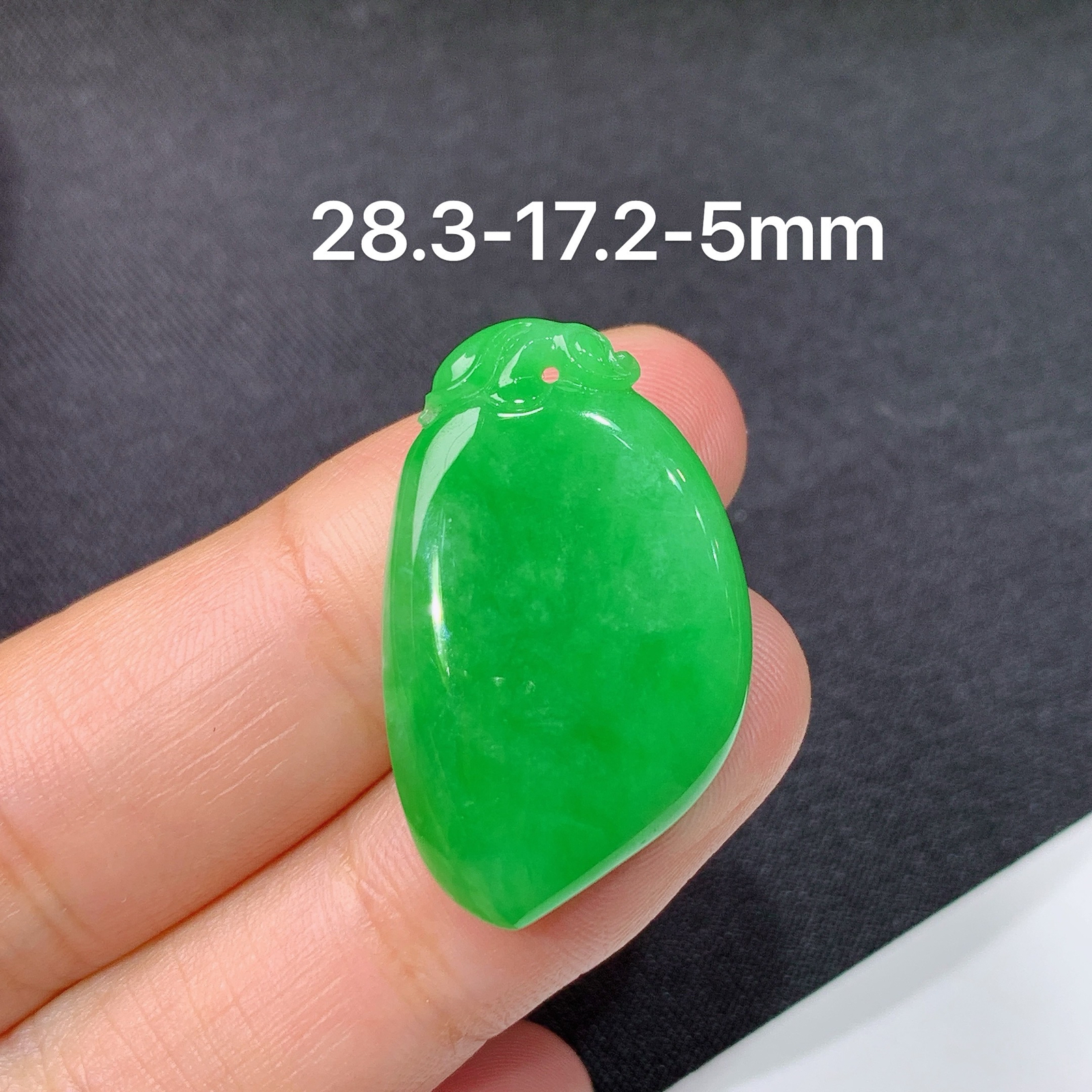 冰阳绿福瓜，镶嵌佳品，冰润细腻，种水足，Ht 尺寸28.3*17.2*5