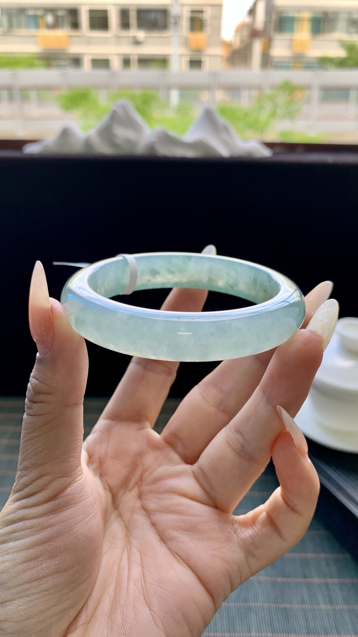 湖水绿冰飘花正圈手镯成品 A1228-2 尺寸：56-12.5-8.5