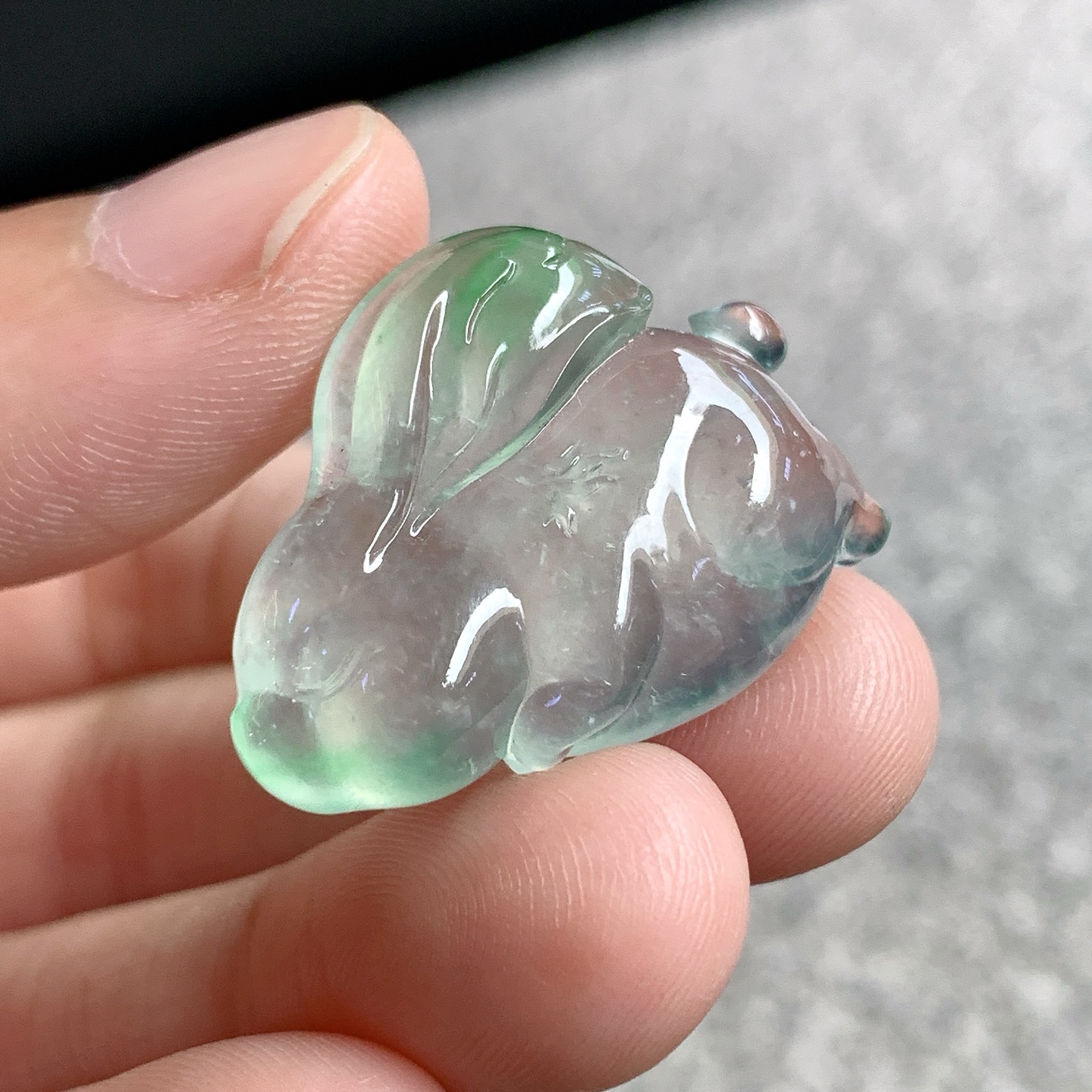 ️ 飘绿兔子 尺寸：26.7×20.6×6 玉润芳华，雅韵传家