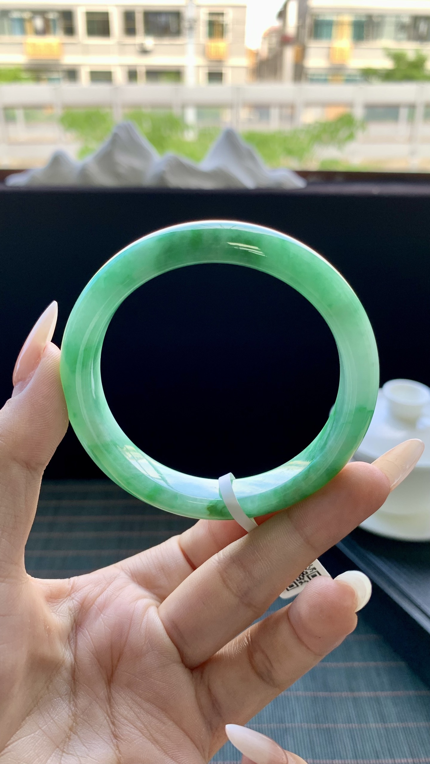 飘阳绿正圈手镯成品 A903-8 尺寸：55-11.5-8