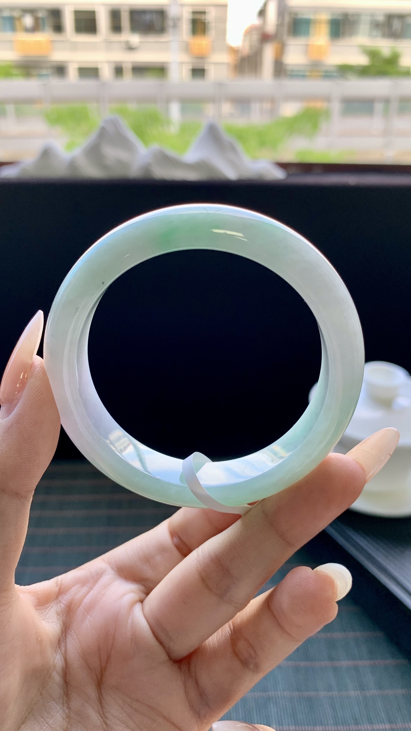 春彩正圈手镯成品 B0718-30 尺寸：52.5-13-8