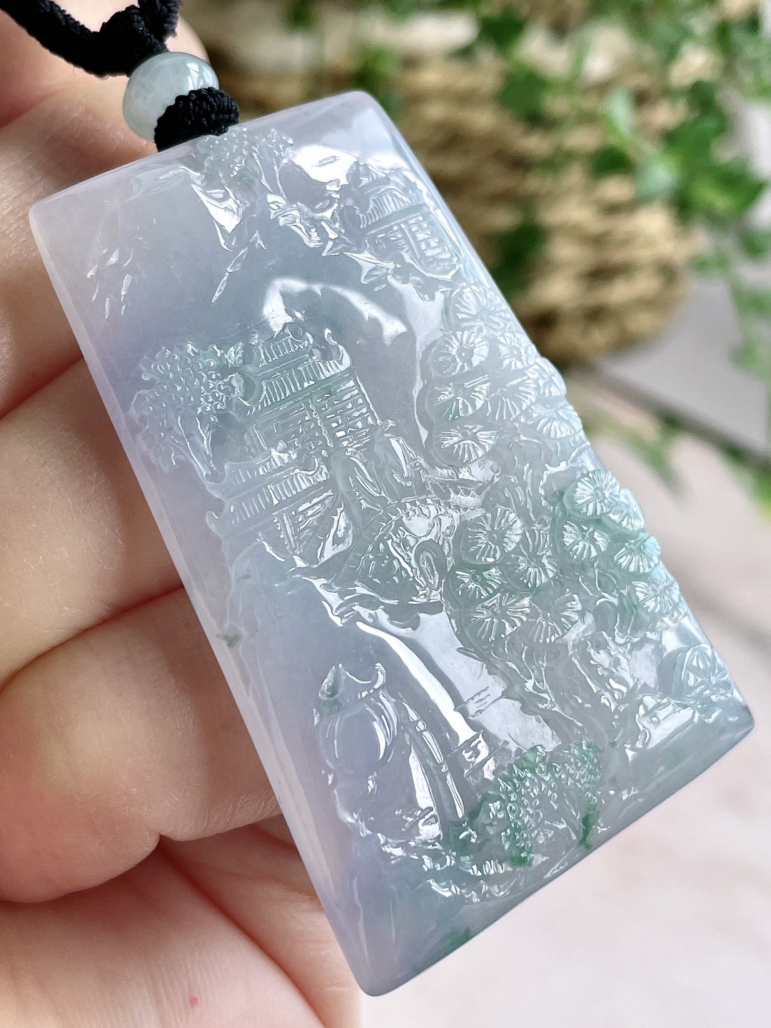 【裸石】冰飘花山水牌大山水牌吊坠 【说明】缅甸 无裂 性比高 厚装 【尺寸】54-35.7-6 【重量】27.4克
