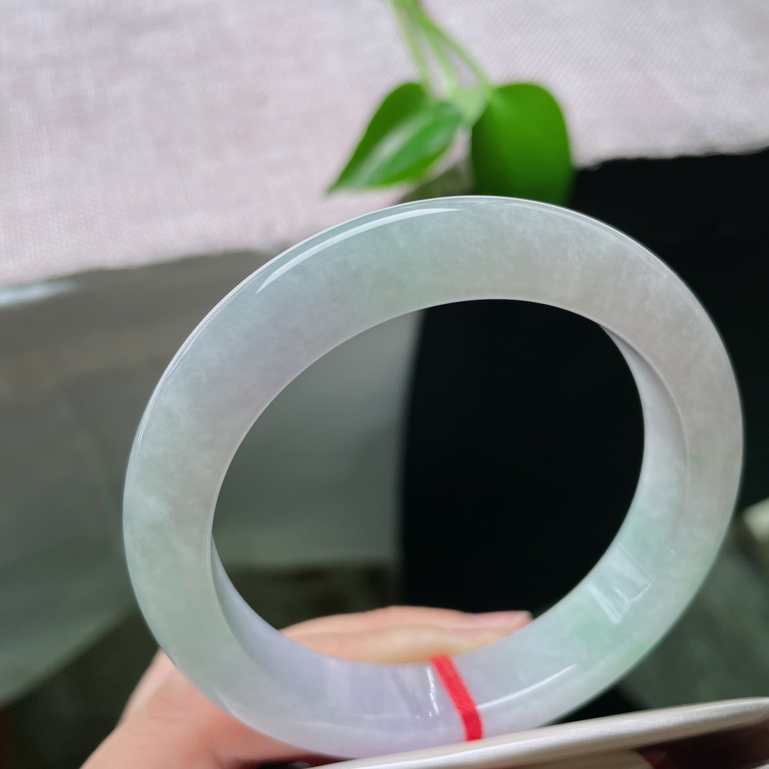 56.7/11.9/9.5淡春彩正圈，水润细腻，优雅永不过时，甜美，一点皮纹，ss59529a