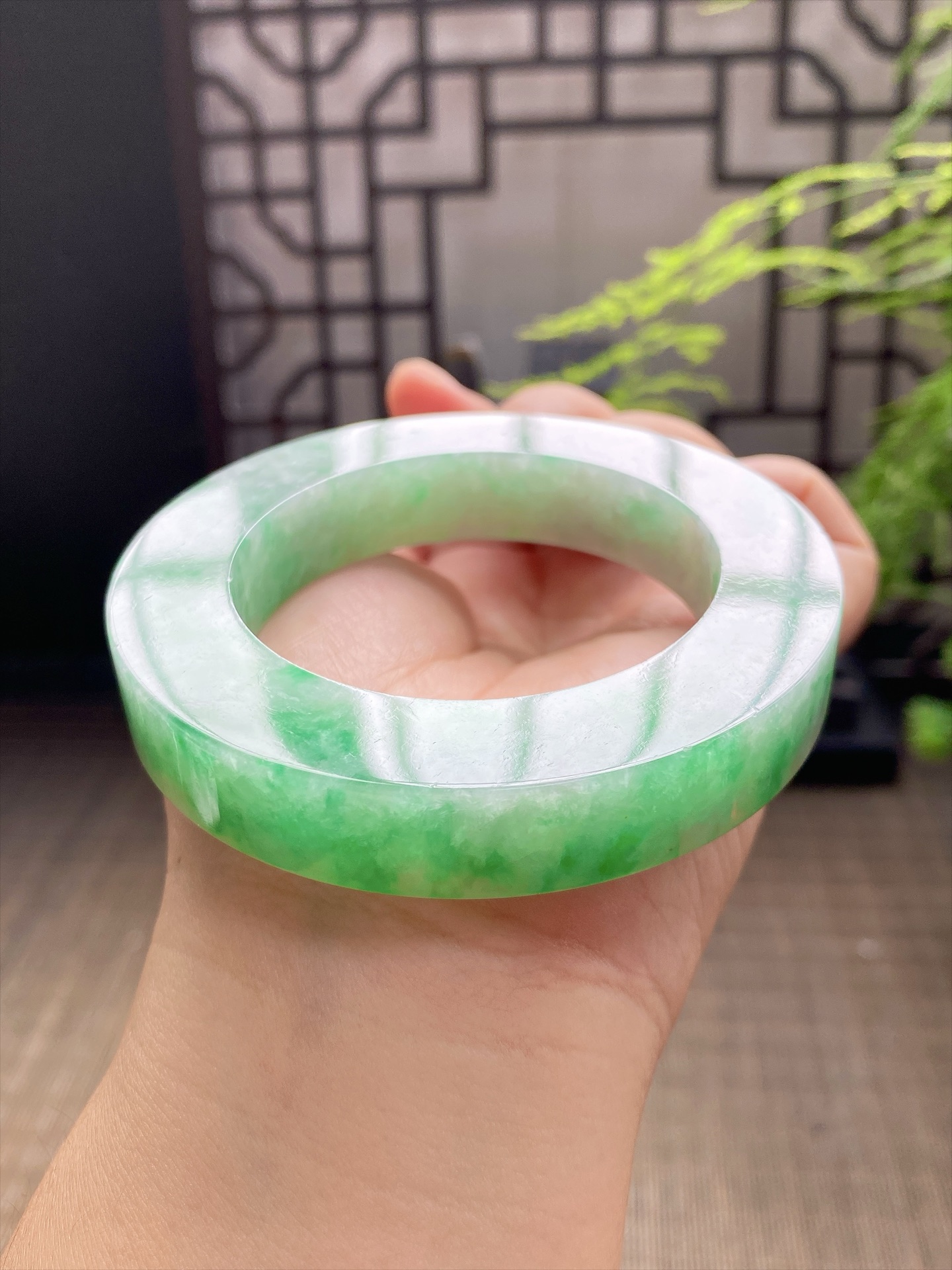 阳绿手镯胚 尺寸52-76-13 编号JF1144-1