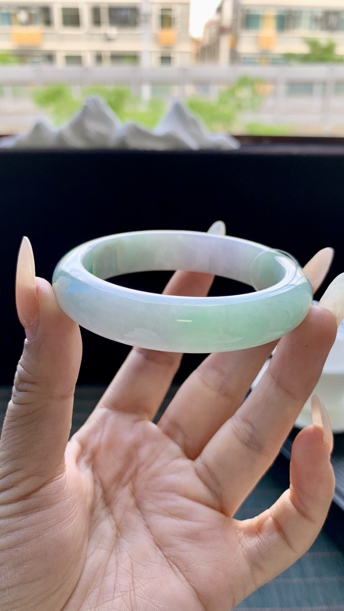 春彩正圈手镯成品 B0718-30 尺寸：52.5-13-8