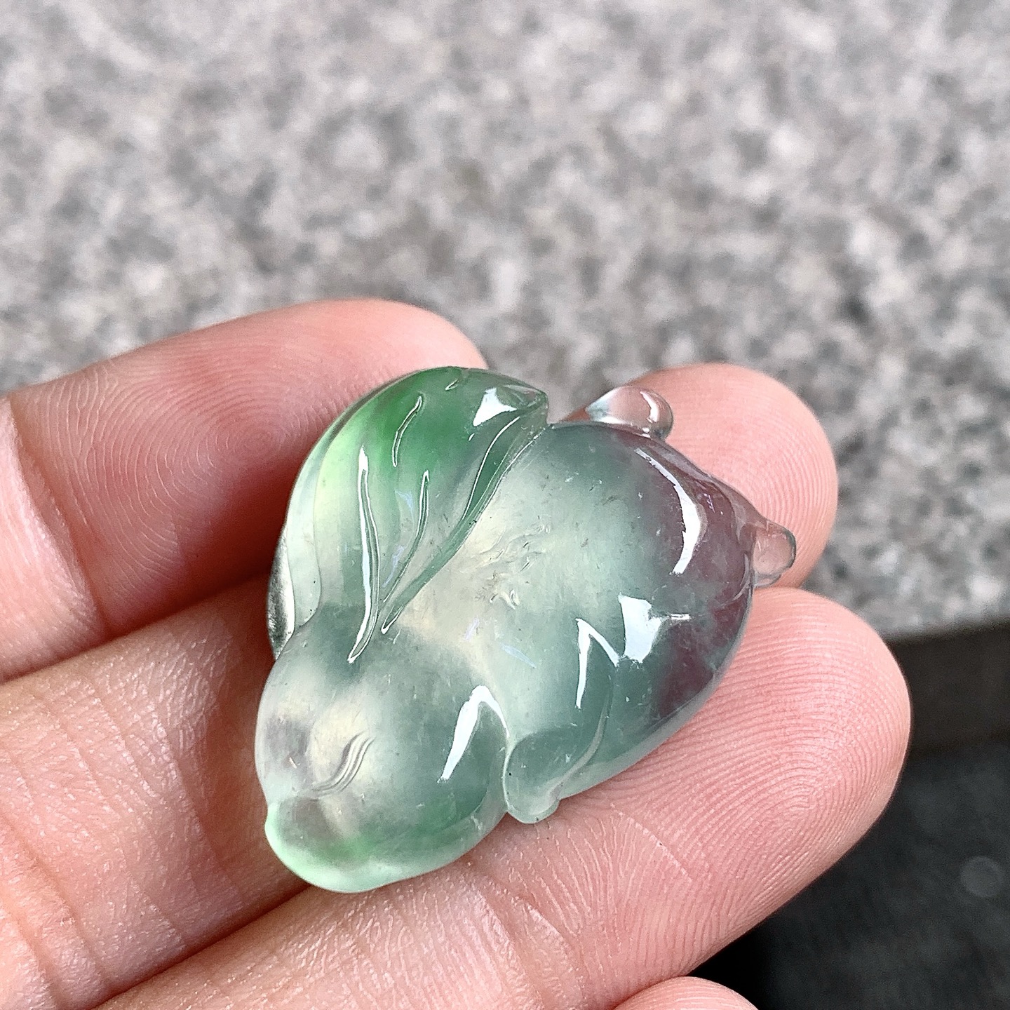 ️ 飘绿兔子 尺寸：26.7×20.6×6 玉润芳华，雅韵传家