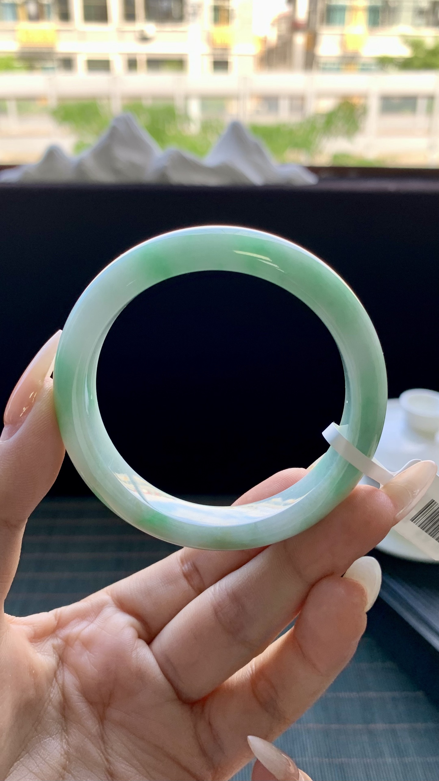 飘阳绿白底青正圈手镯成品 A0516-13 尺寸：51-11-7.5