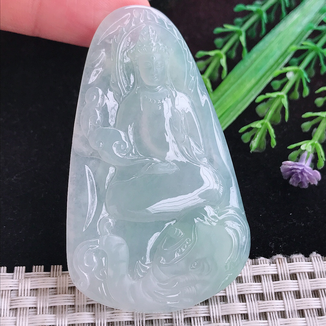 实拍A货翡翠67/40/5.8老坑冰胶果冻晴底普贤菩萨吊坠生肖守护神
