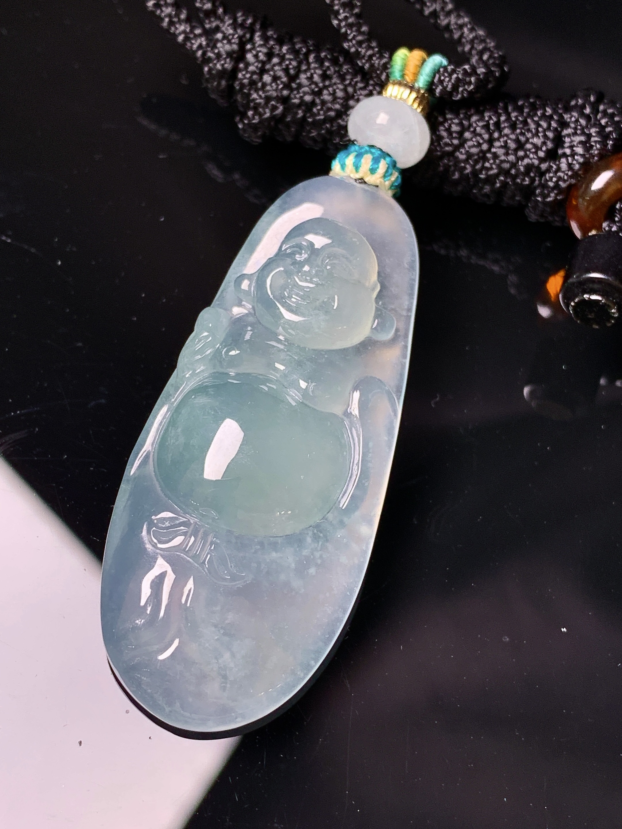 冰种佛公吊坠 玉质细腻 色泽艳丽清新 水润亮眼 整体尺寸43.8*19*6.6 L1