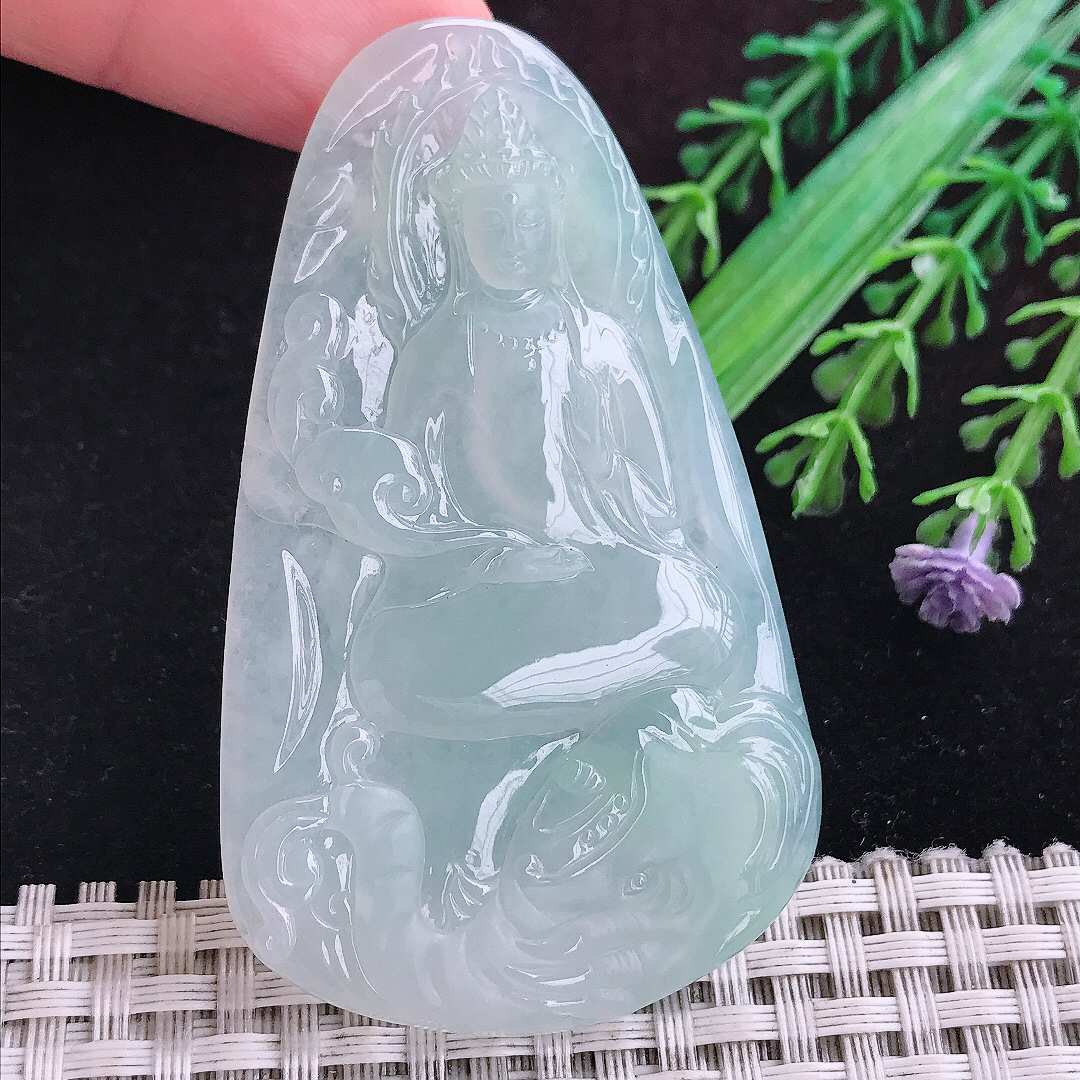 实拍A货翡翠67/40/5.8老坑冰胶果冻晴底普贤菩萨吊坠生肖守护神