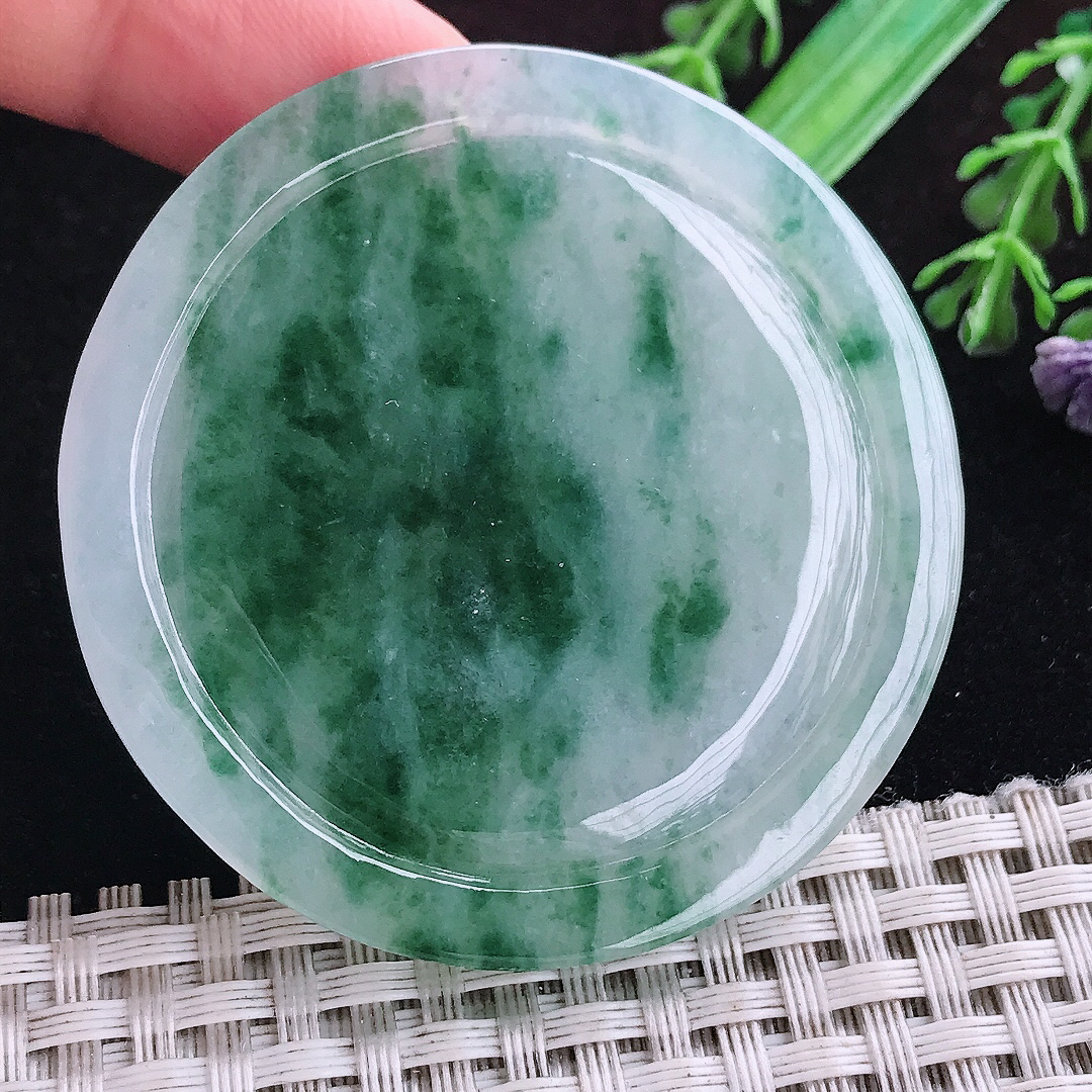 实拍A货翡翠53.5/5.2老坑冰胶飘花山水牌吊坠翡翠圆牌