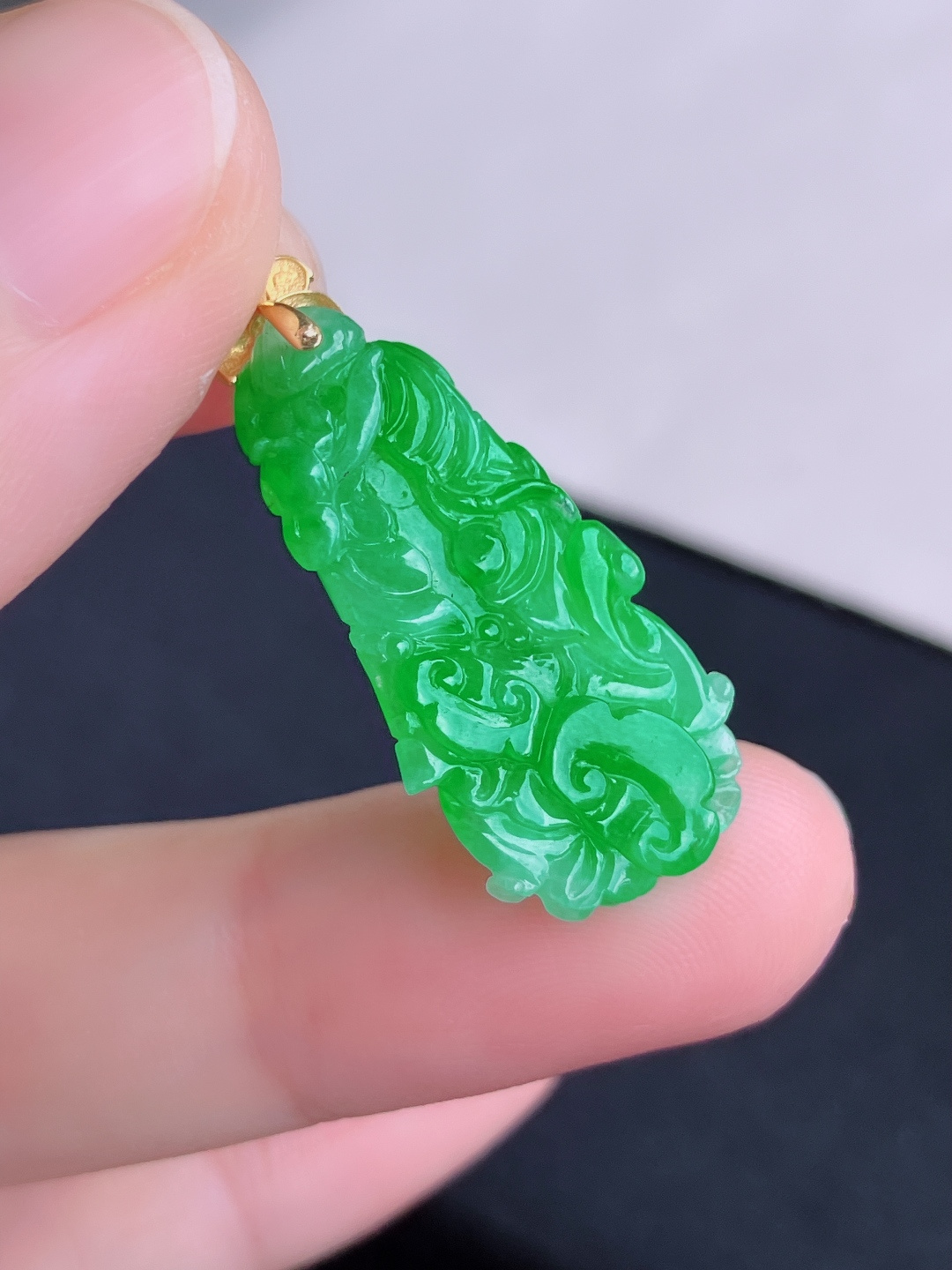 ️翠绿百财，晶莹剔透，色美清爽，尺寸33.6/30/14.6/7/自然光实拍