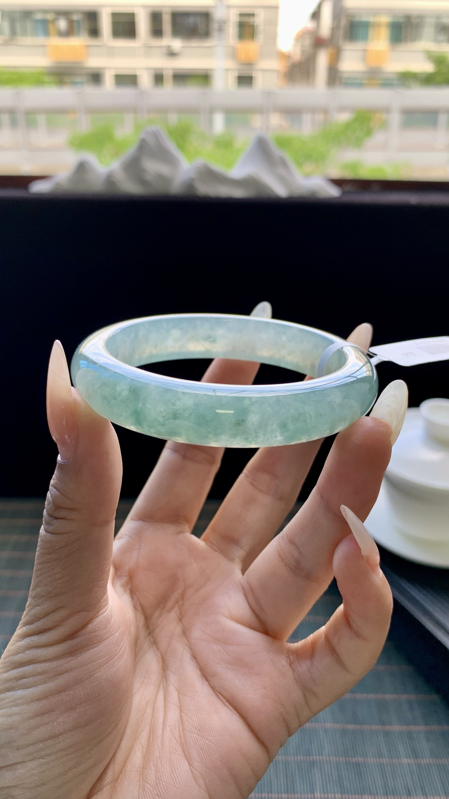 湖水绿冰飘花正圈手镯成品 A1228-2 尺寸：56-12.5-8.5