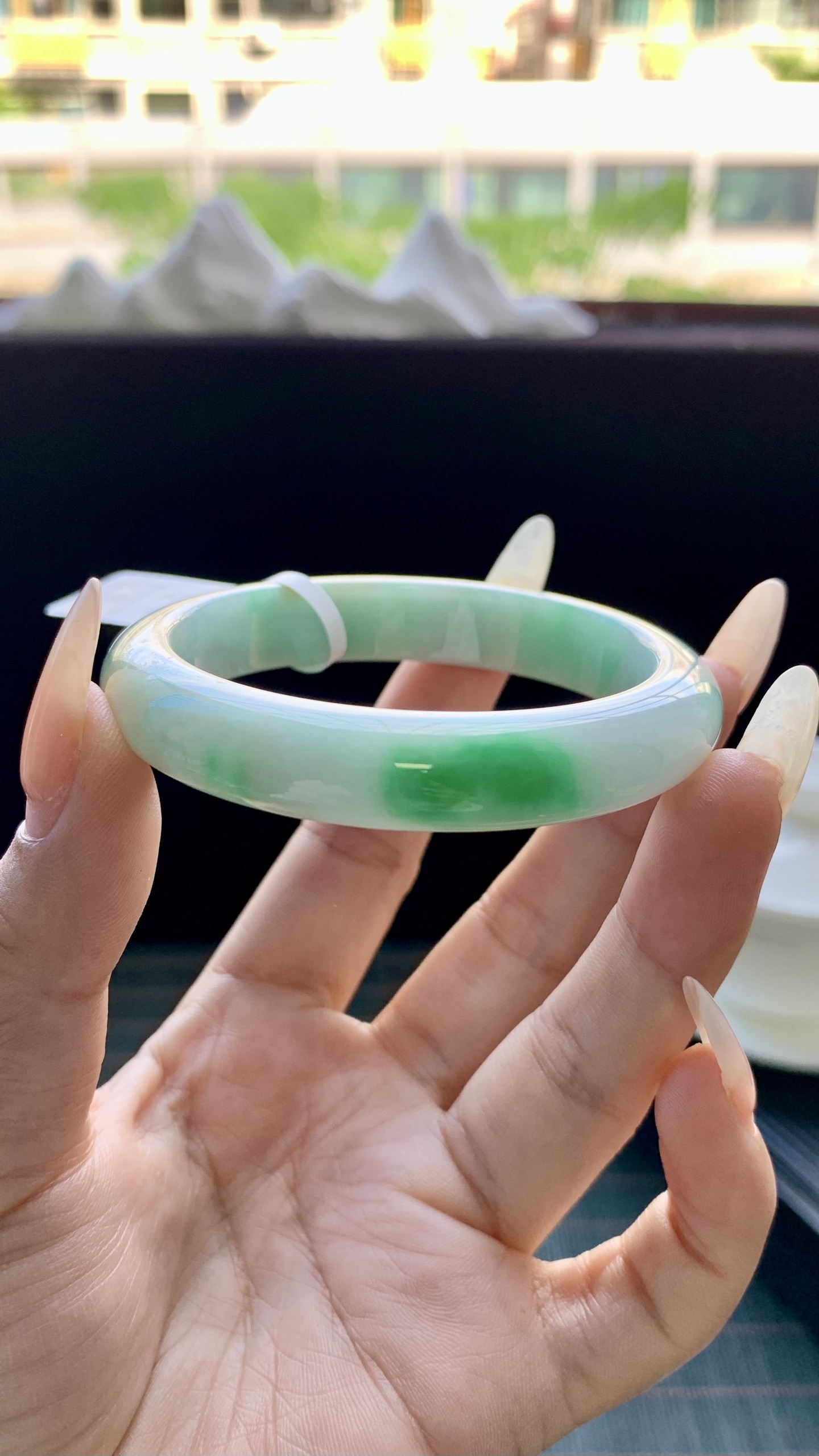 飘阳绿白底青正圈手镯成品 A0516-13 尺寸：51-11-7.5