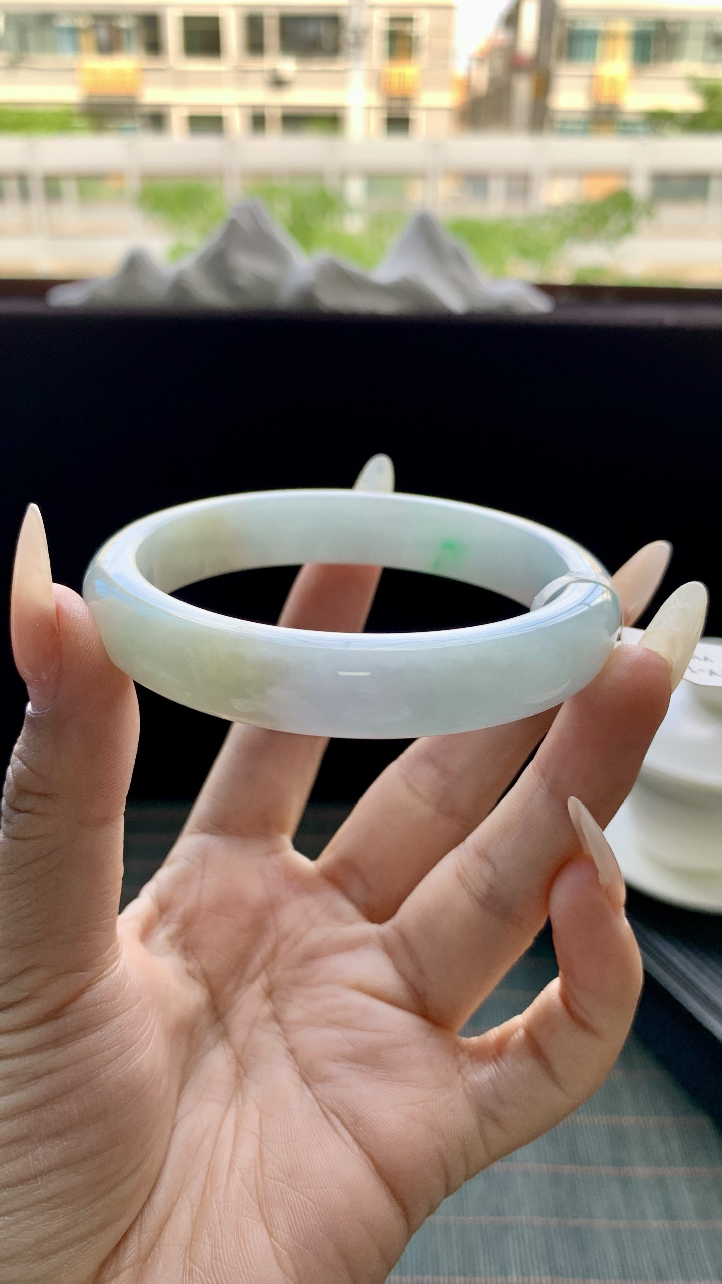 晴底黄翡半山水正圈手镯成品 HYY-1524 尺寸：59-12-8