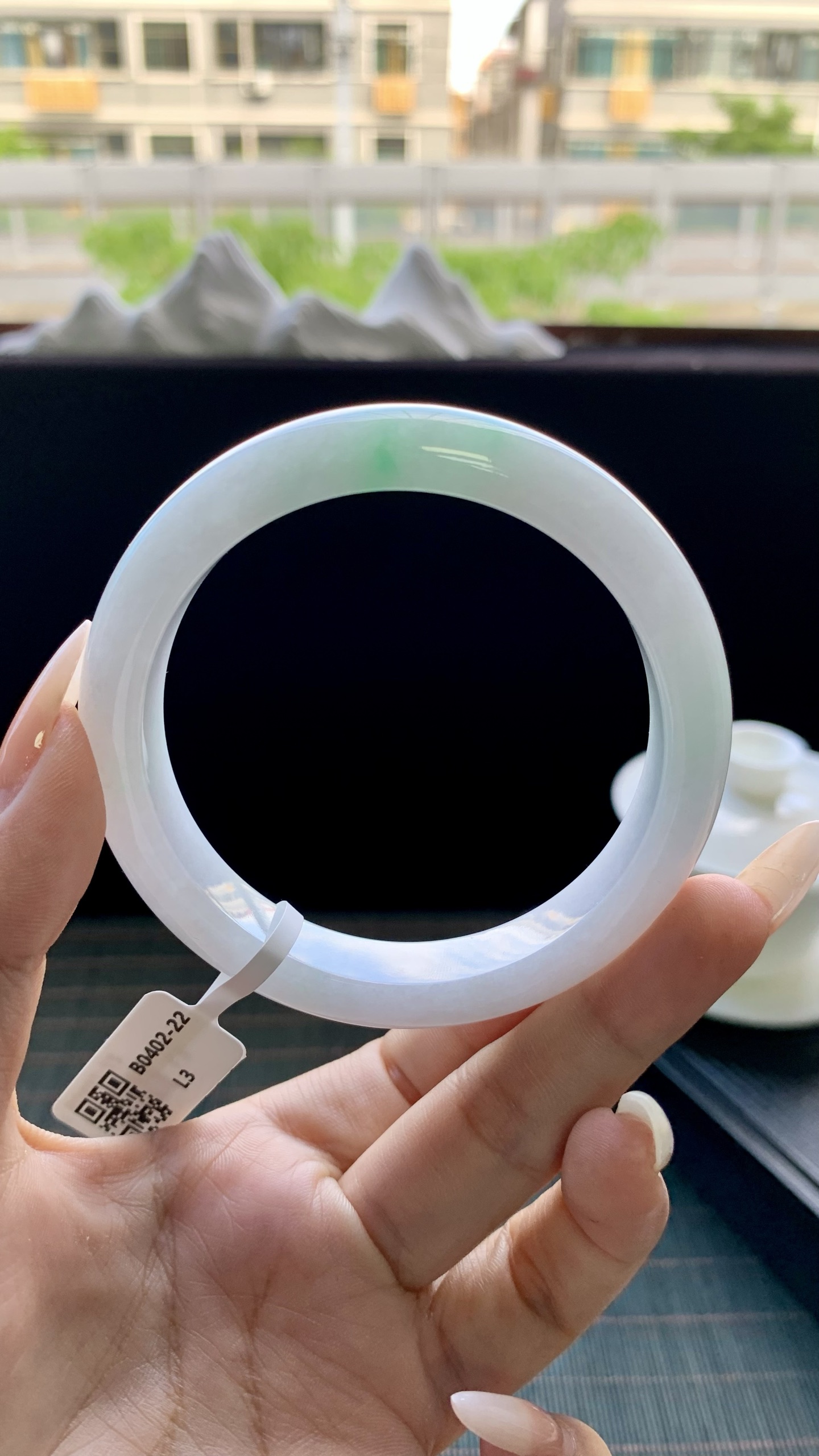 白底青正圈手镯成品 B0402-22 尺寸：58-12-9