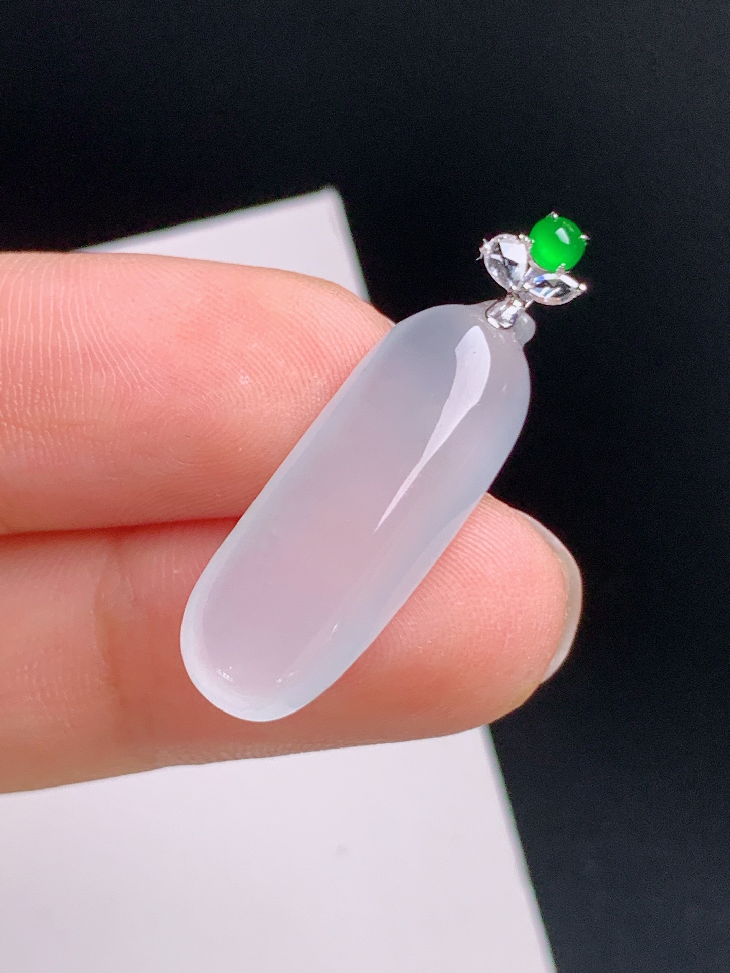️ 冰种福瓜吊坠，胶感十足，品相圆润 裸石25.1-9-5.2 整体31.5 081004
