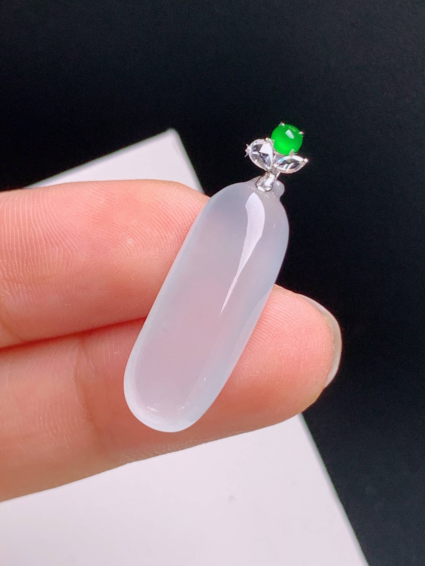 ️ 冰种福瓜吊坠，胶感十足，品相圆润 裸石25.1-9-5.2 整体31.5 081004