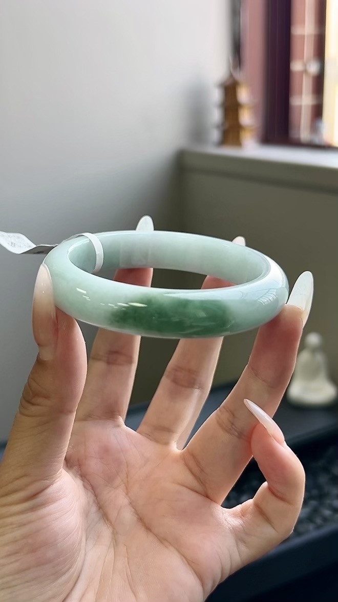 宽版晴底半山水正圈手镯成品 HY-6433 尺寸：56-13-8