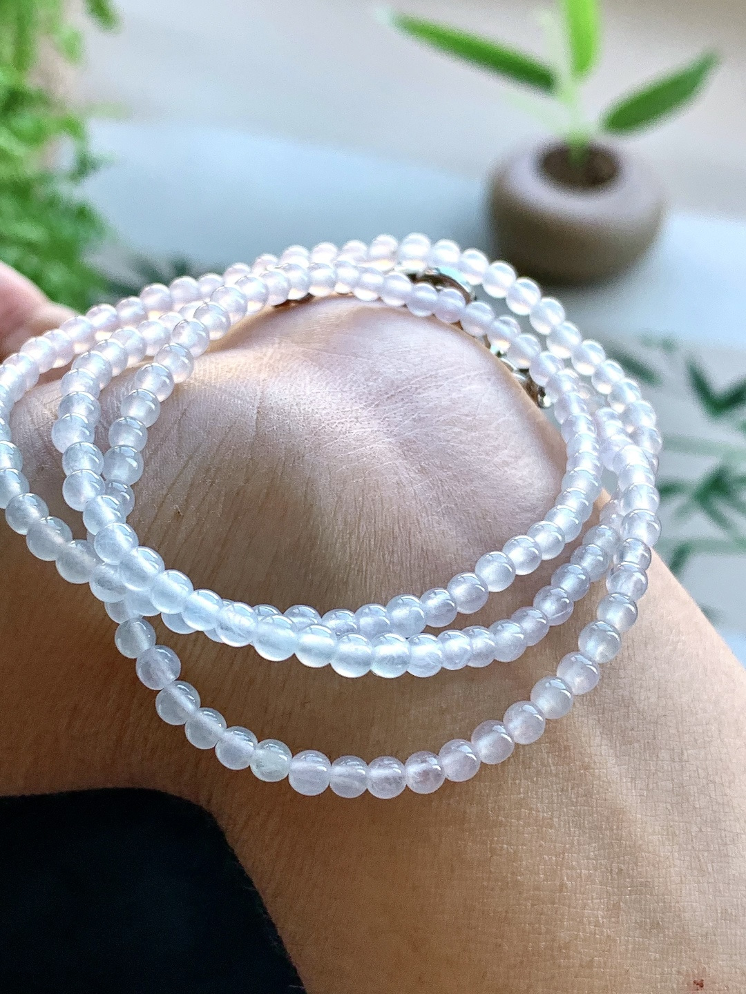 【珠子】️白冰珠链圆珠子珠链 【说明】缅甸 性比高 【尺寸】3.4mm，28cm 【重量】12.8克