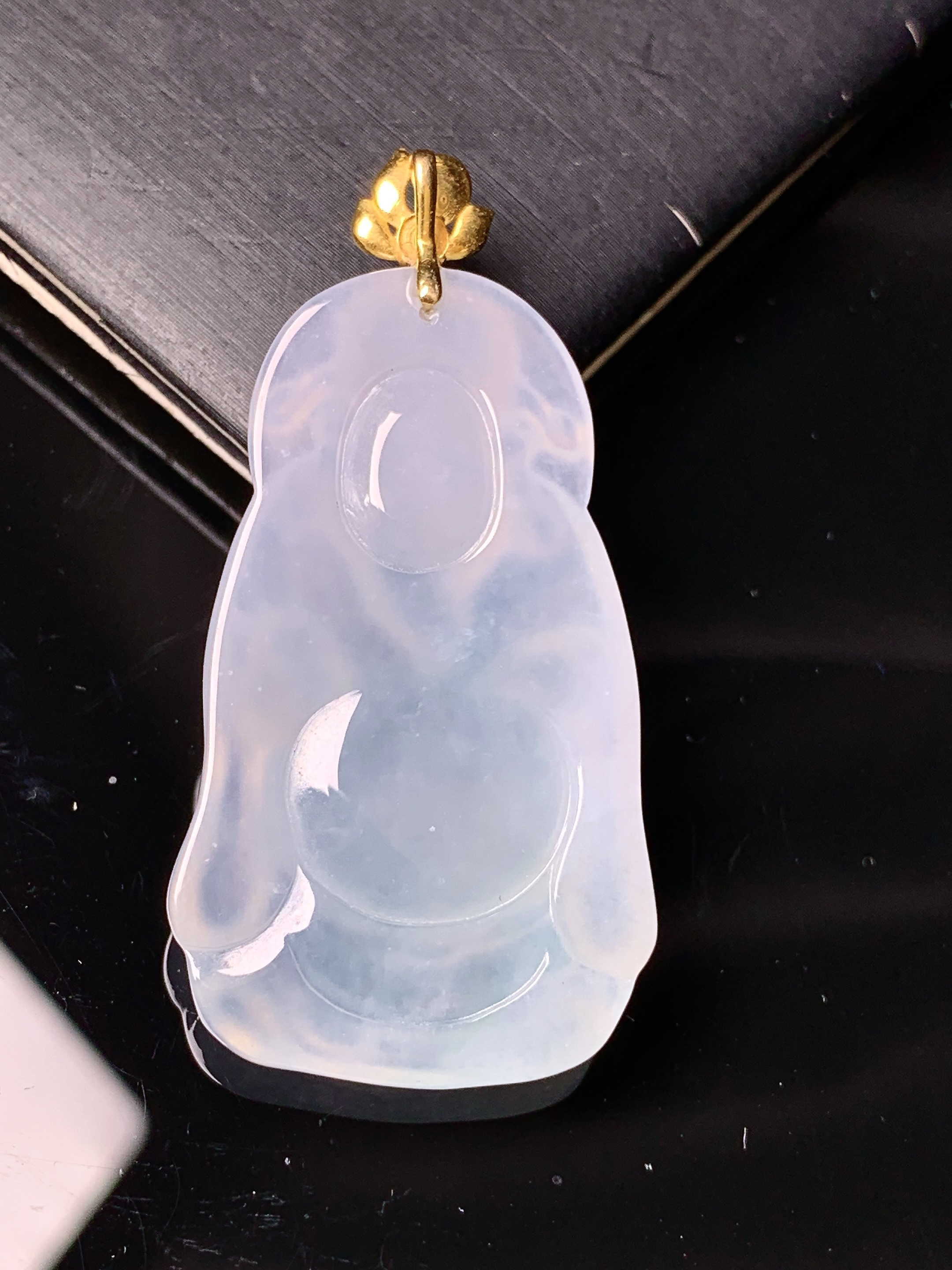 18k金镶嵌冰种财神吊坠 玉质细腻 色泽艳丽清新 水润亮眼 整体尺寸45.3*22.8*5.8 h3