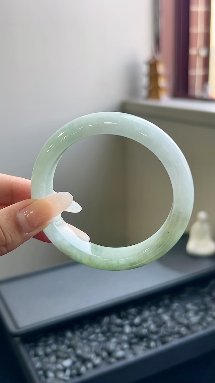 宽版晴底半山水正圈手镯成品 HY-6433 尺寸：56-13-8.5