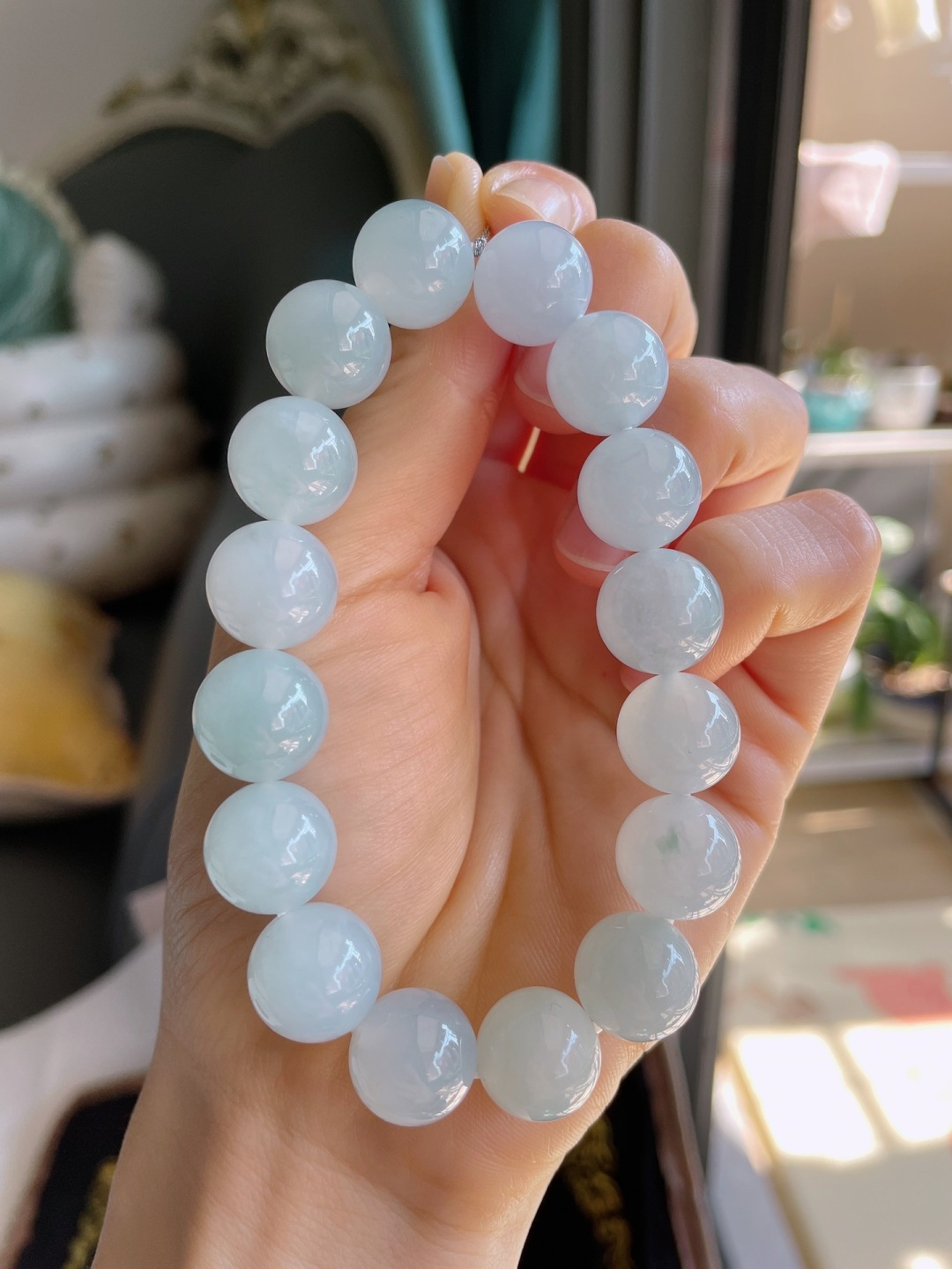 缅甸天然翡翠A货，冰飘花手串，尺寸：12.5mm。-2330