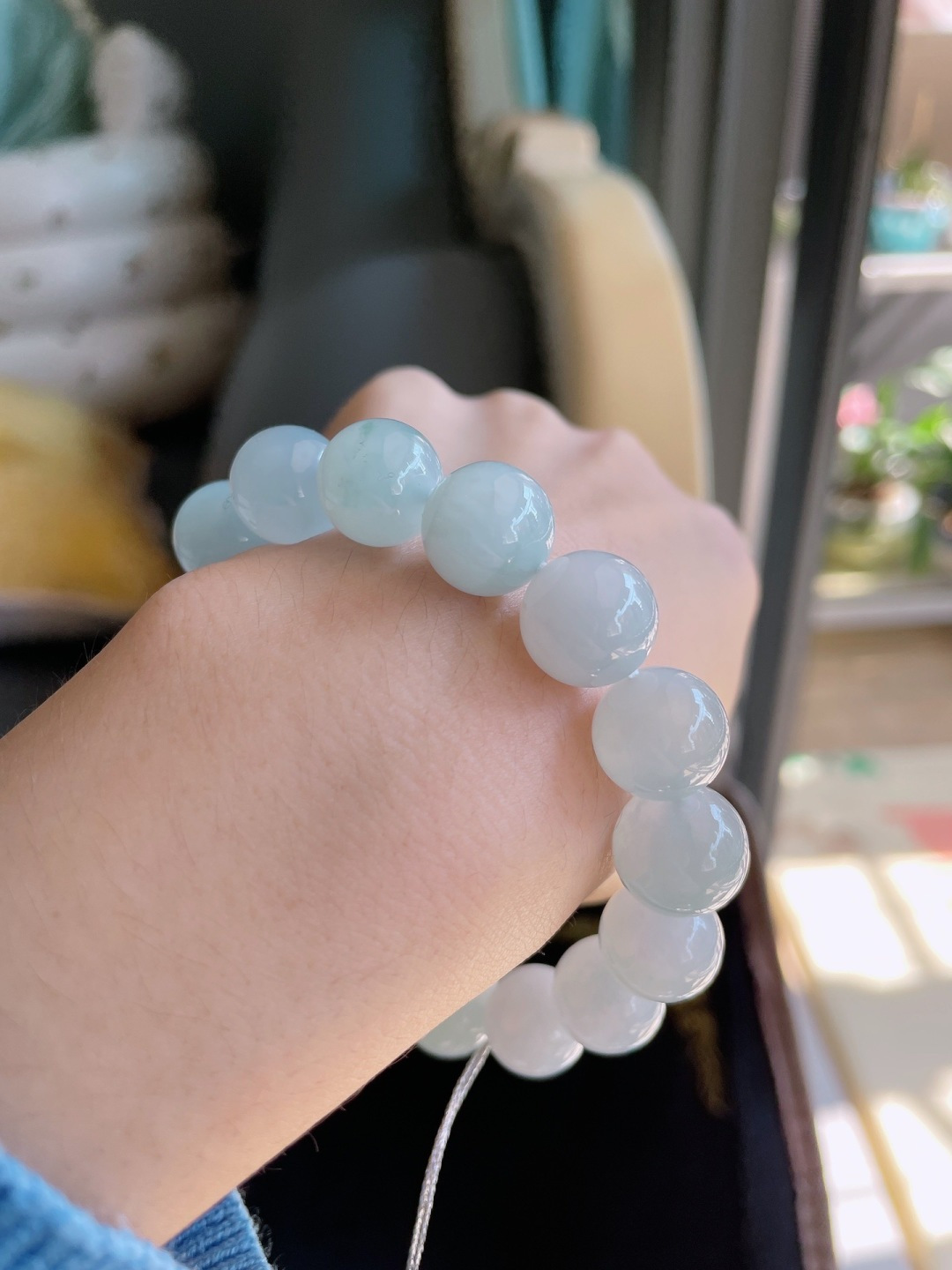 缅甸天然翡翠A货，冰飘花手串，尺寸：12.5mm。-2330
