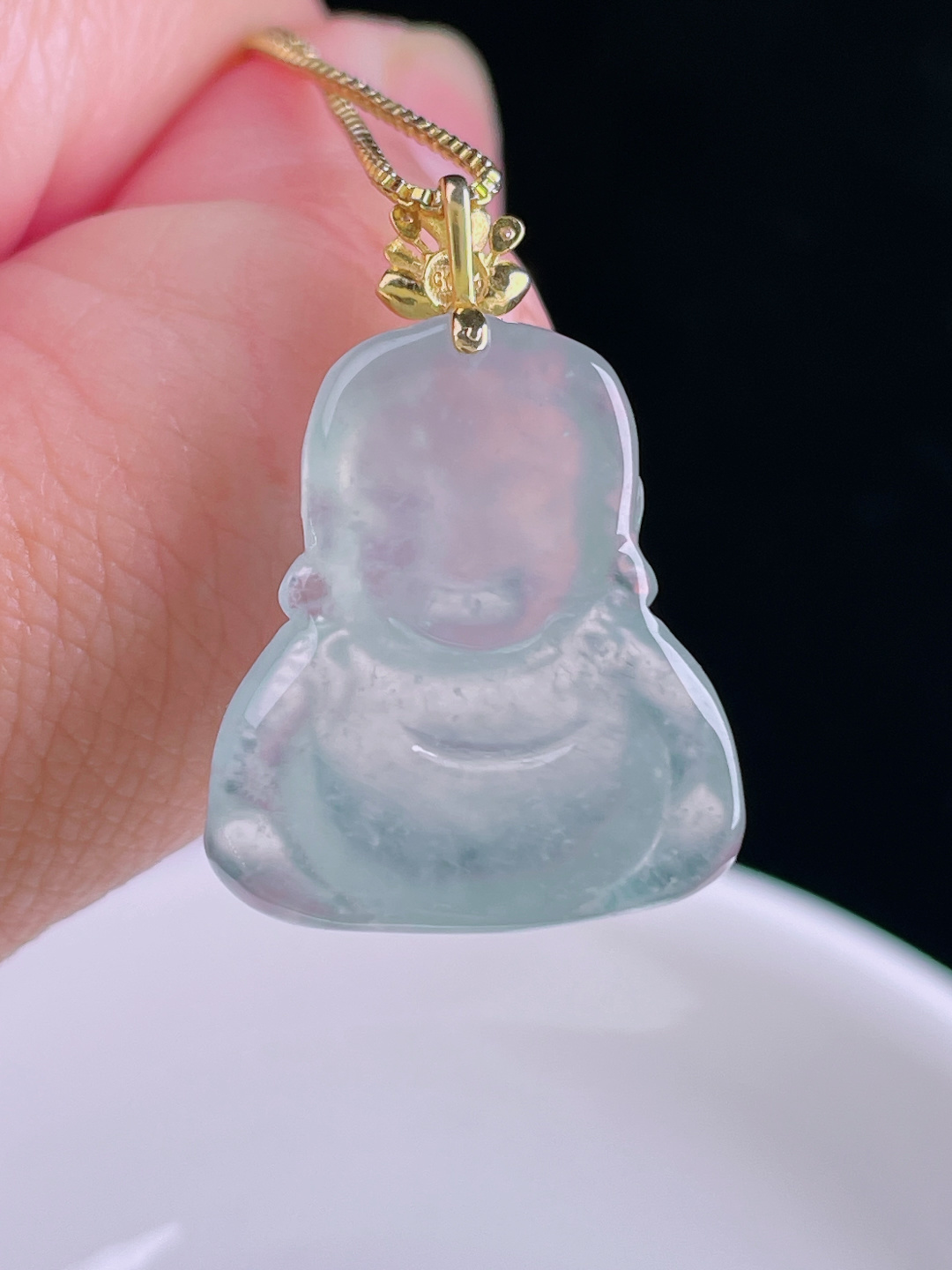 宝宝佛，18k镶嵌，老种起光，细底通透，尺寸：28裸石22.8/19.3/6mm0929