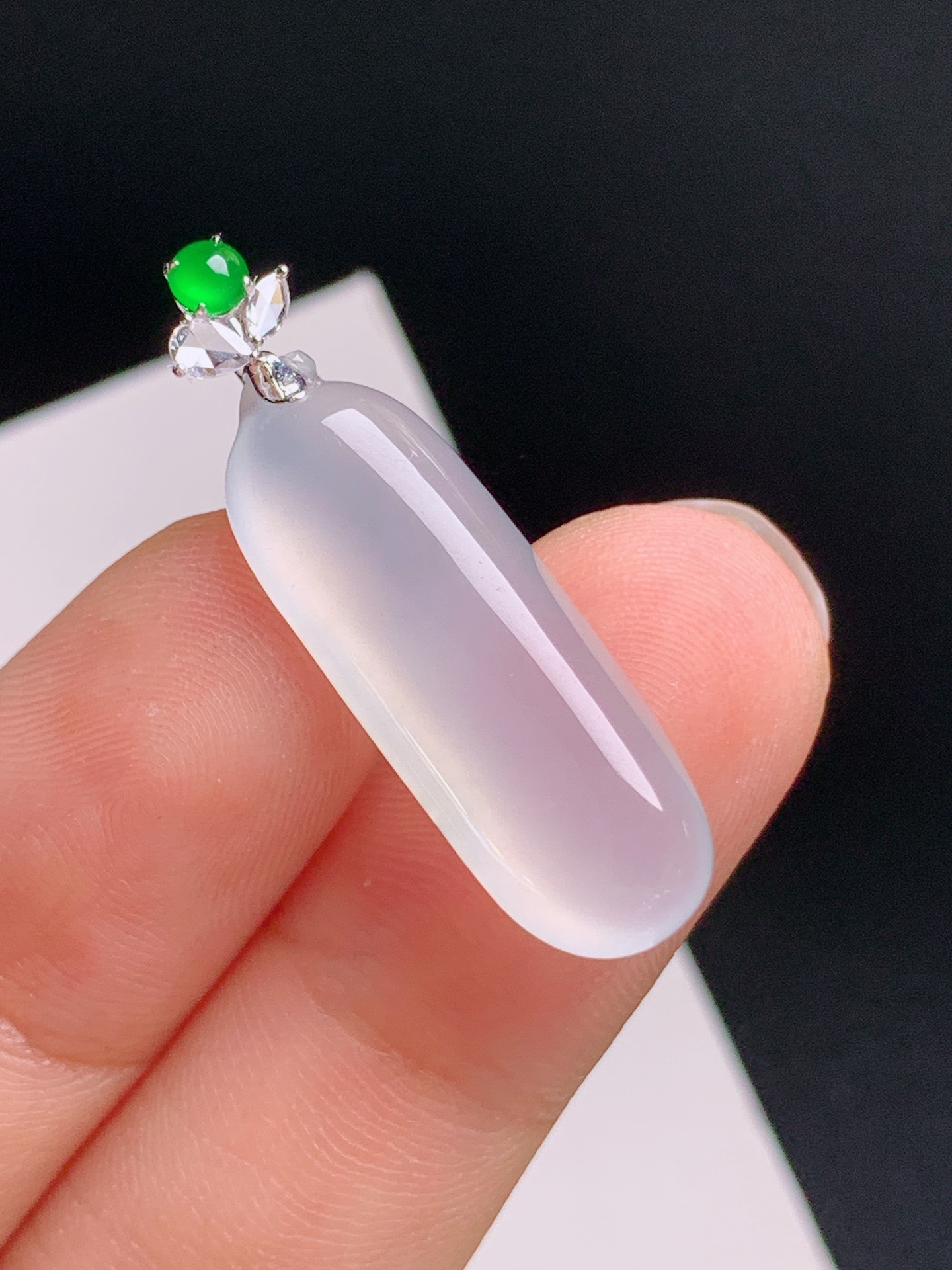 ️ 冰种福瓜吊坠，胶感十足，品相圆润 裸石25.1-9-5.2 整体31.5 081004