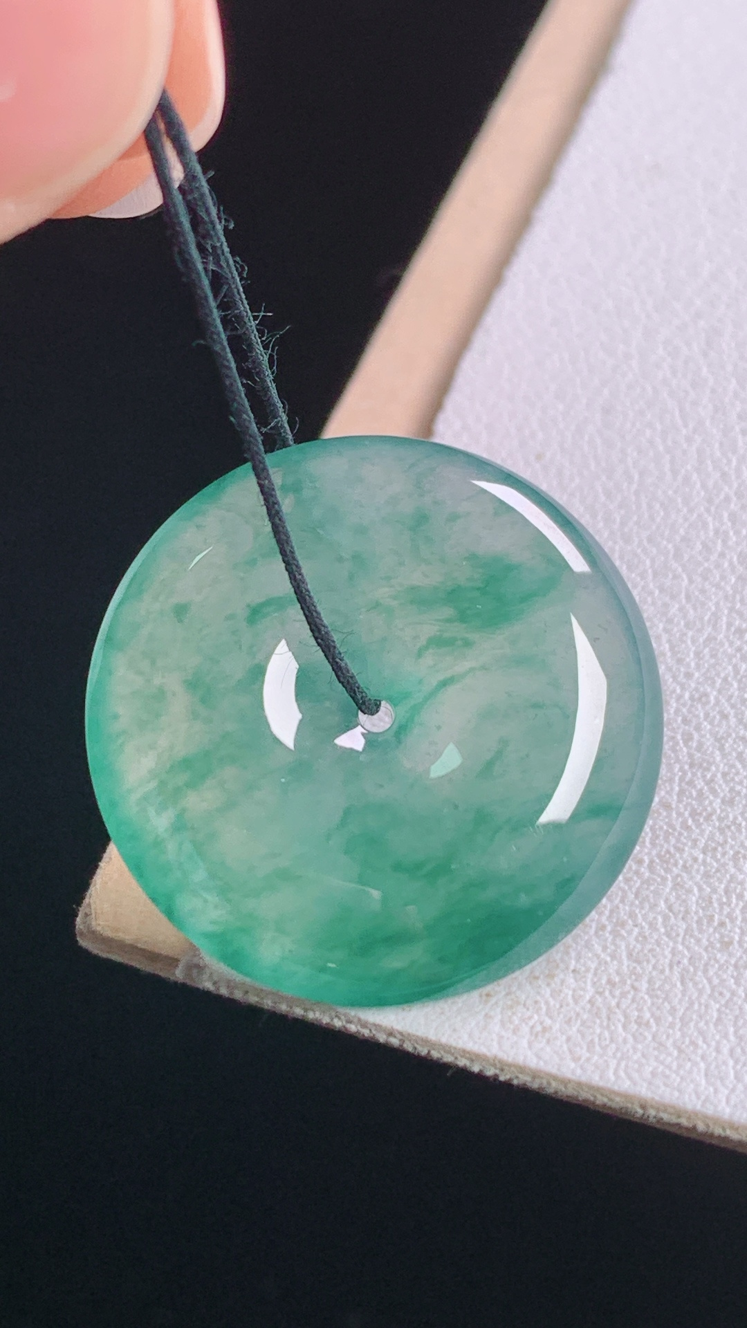 冰蓝飘花平安扣 花色灵动，种色兼备，无裂 尺寸:24.0-5.0mm 3