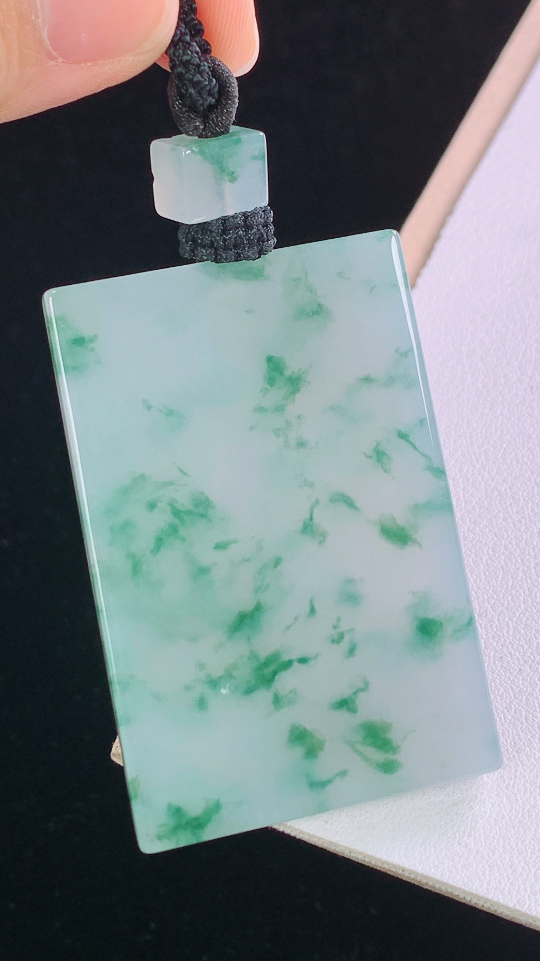 ️冰飘花无事牌 花色灵动，底子细腻，无裂，尺寸:53.0-35.6-5.6mm 4