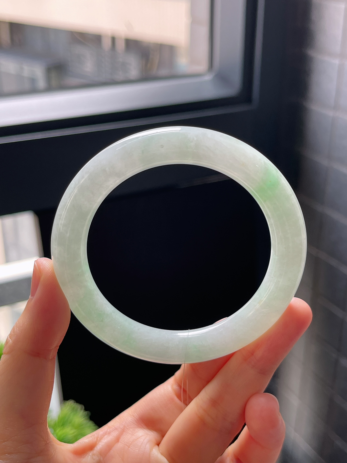 圆镯54圈口，翡翠手镯