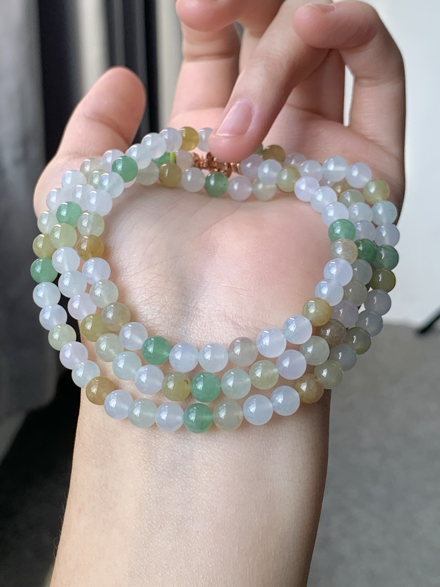 一口 没有折扣 冰润多宝珠链 色泽亮丽 胶润细腻 尺寸5.6 颗数108【1008LX-031】