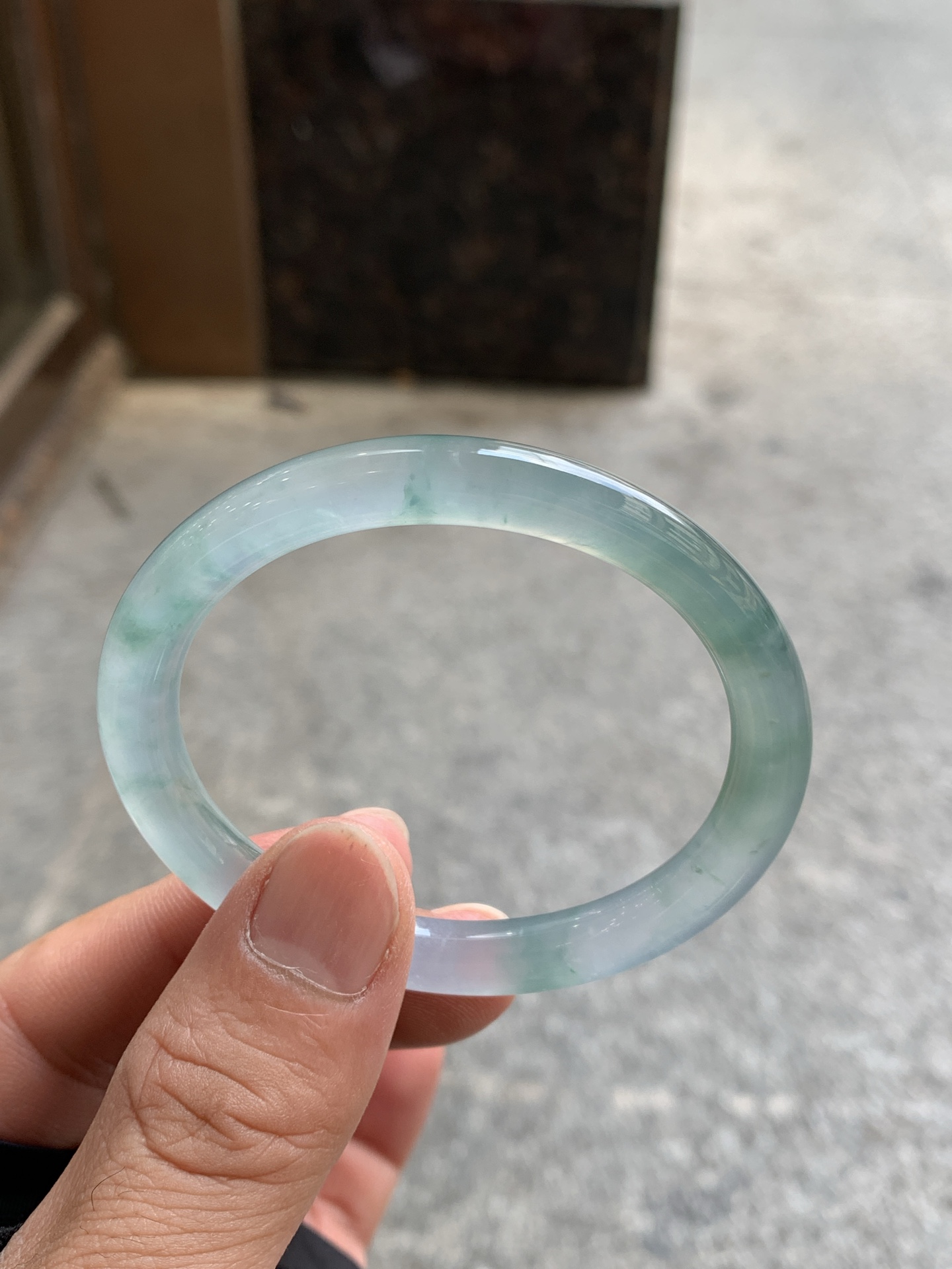 飘花贵妃圆条 53.6-45.2-7.2-7.2 1008-118ML0462 打灯有纹