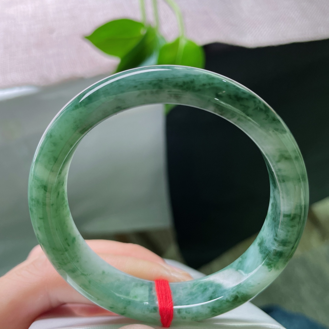 55/12.5/8.1飘花正圈，水润细腻，繁华落尽，沉稳贵气，无裂，ss57400a
