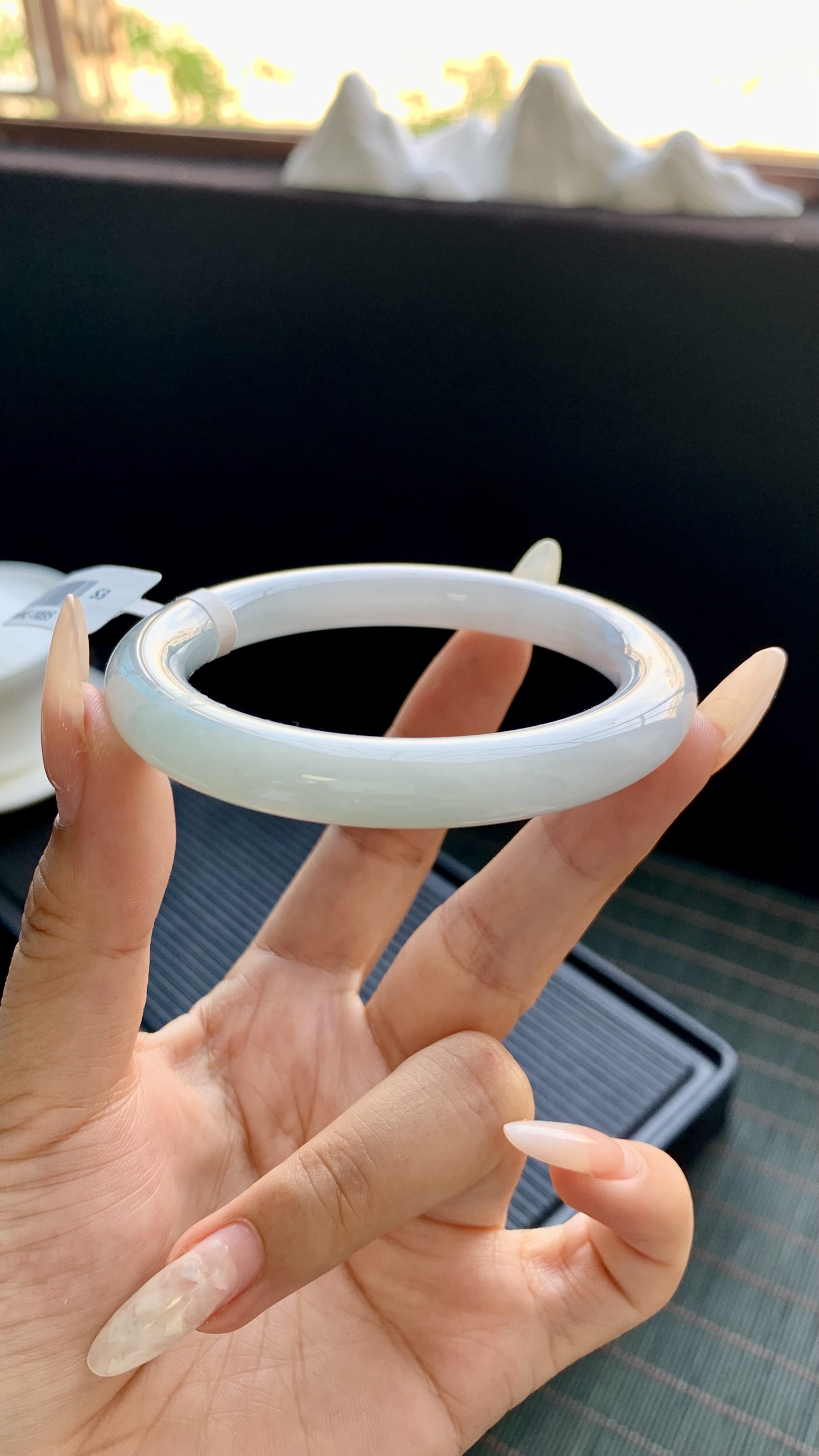晴底洒金圆条美人条手镯成品 HYC-1035 尺寸：53-9-9.5