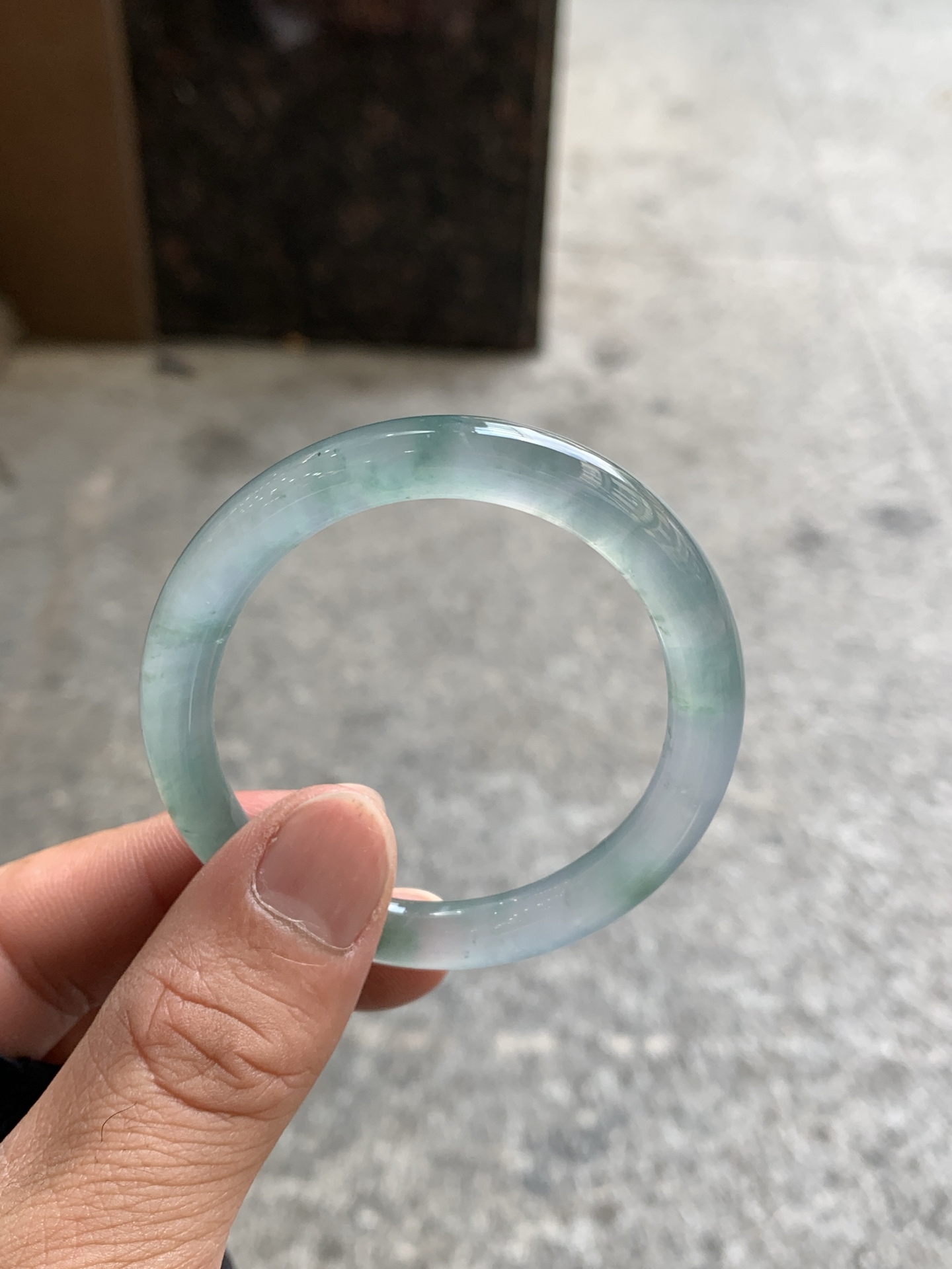 飘花贵妃圆条 53.6-45.2-7.2-7.2 1008-118ML0462 打灯有纹
