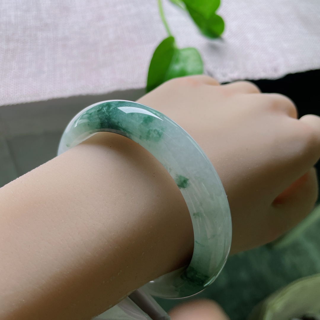 56.1/12.5/9，飘花正圈，优雅脱俗，种老水头好，皮纹，ss57402a